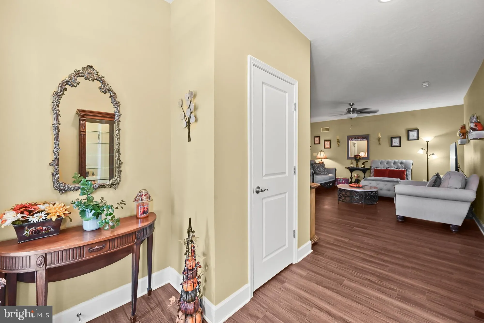 Property Slideshow image 8 of 36 | 679 cypress dr # 76, Hanover, PA, 17331