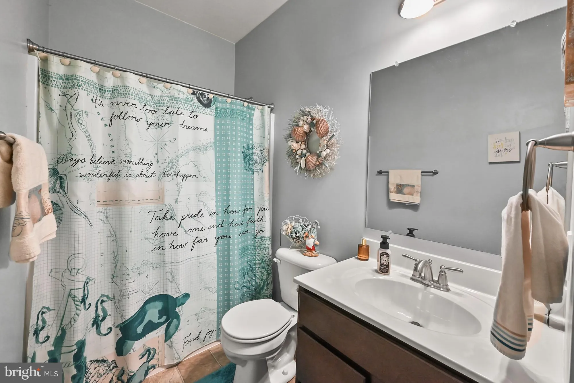 Property Slideshow image 11 of 36 | 679 cypress dr # 76, Hanover, PA, 17331