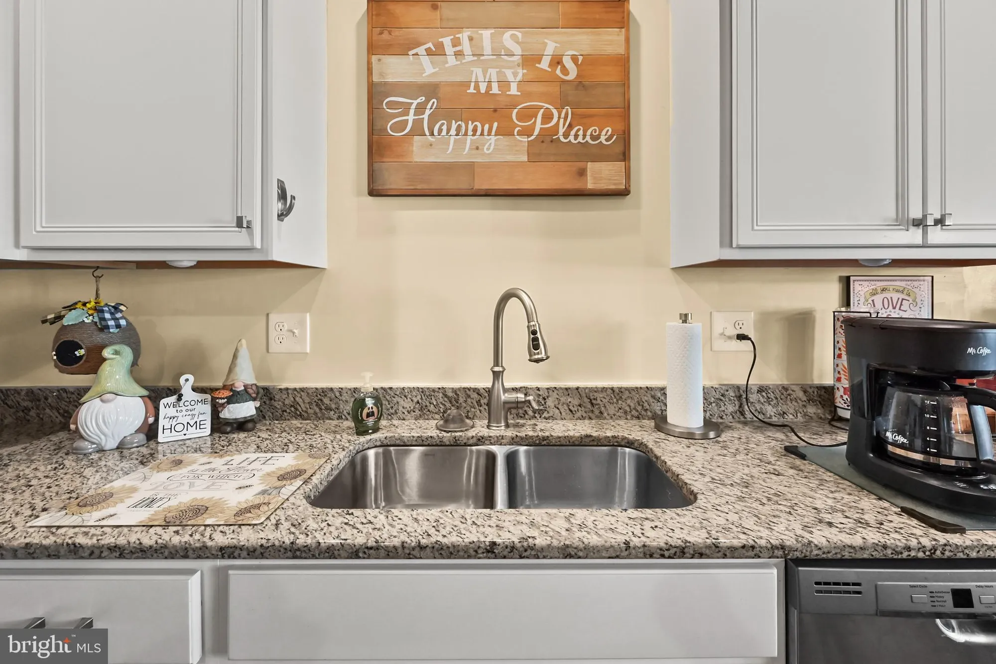 Property Slideshow image 26 of 36 | 679 cypress dr # 76, Hanover, PA, 17331