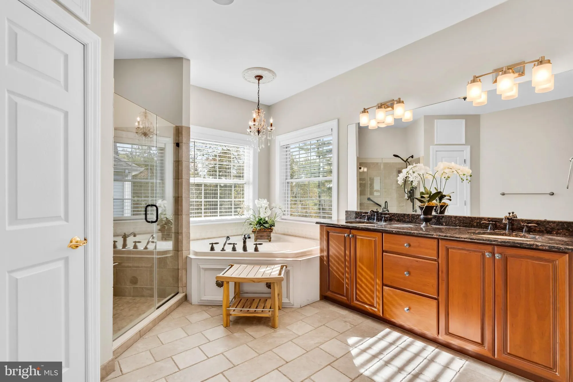 Property Slideshow image 23 of 59 | 303 blue heron ct, New Hope, PA, 18938