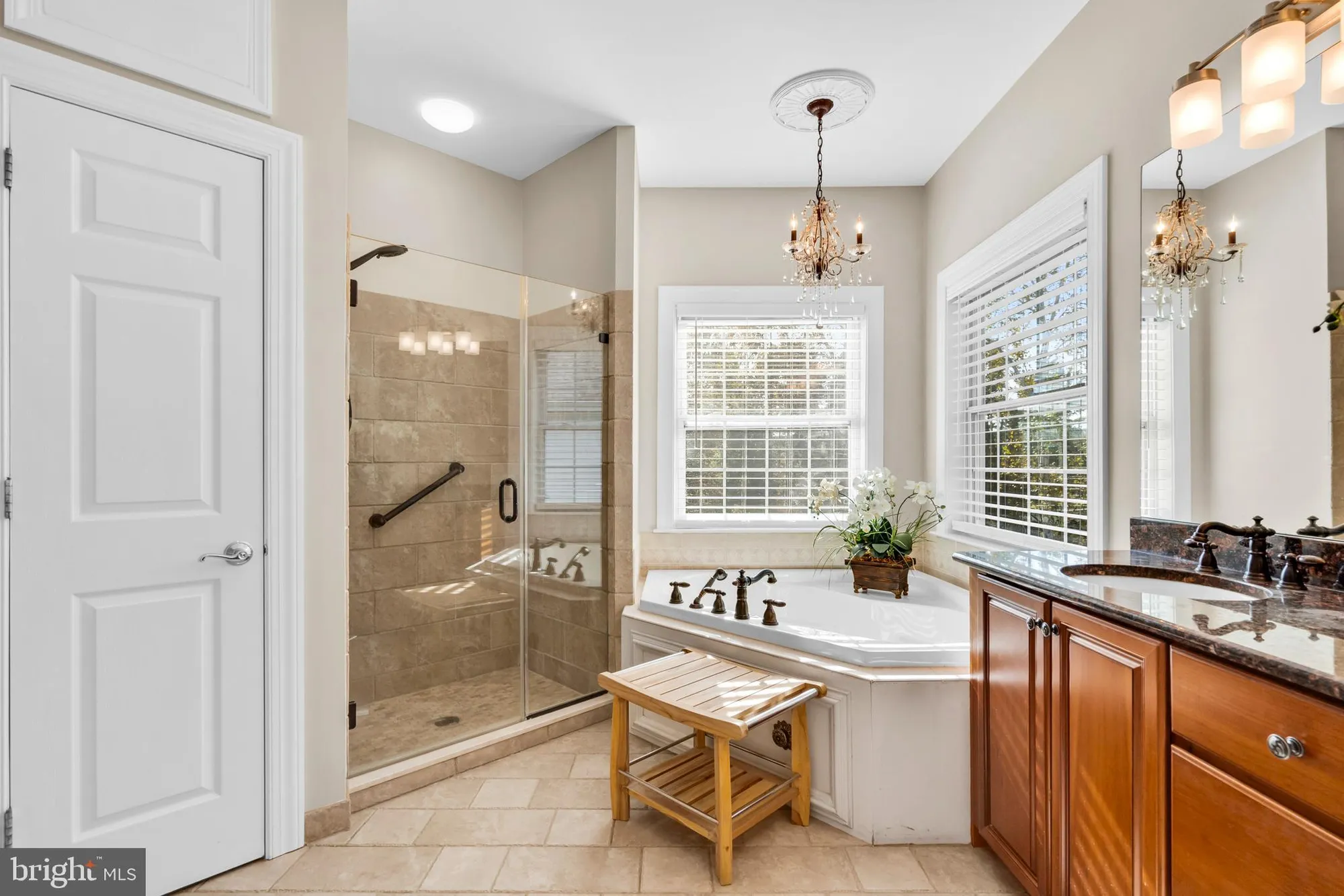 Property Slideshow image 25 of 59 | 303 blue heron ct, New Hope, PA, 18938