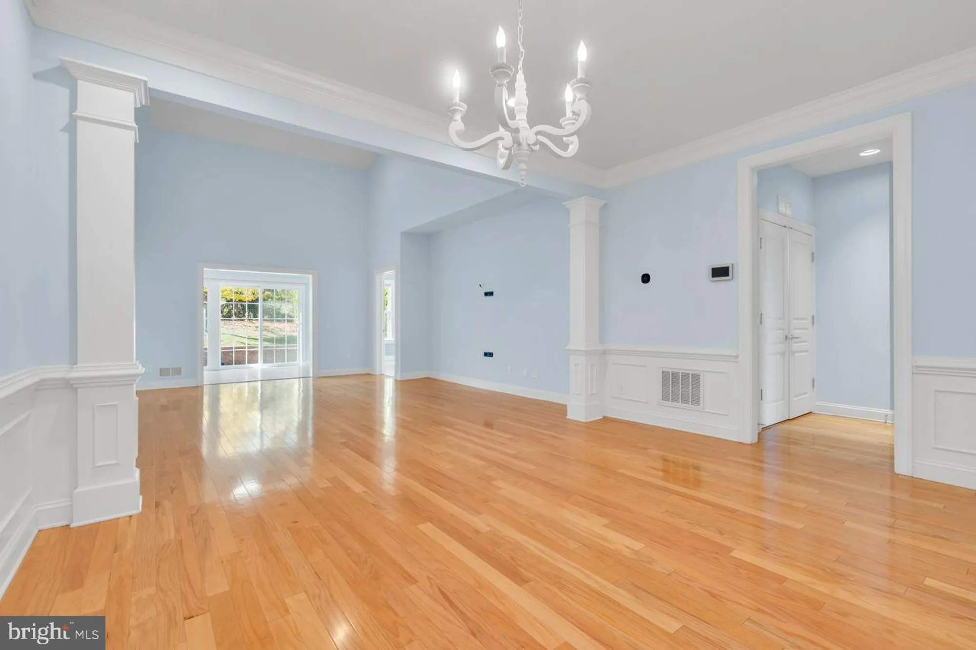 Property Slideshow image 9 of 31 | 239 sparrow dr, Hamilton, NJ, 08690