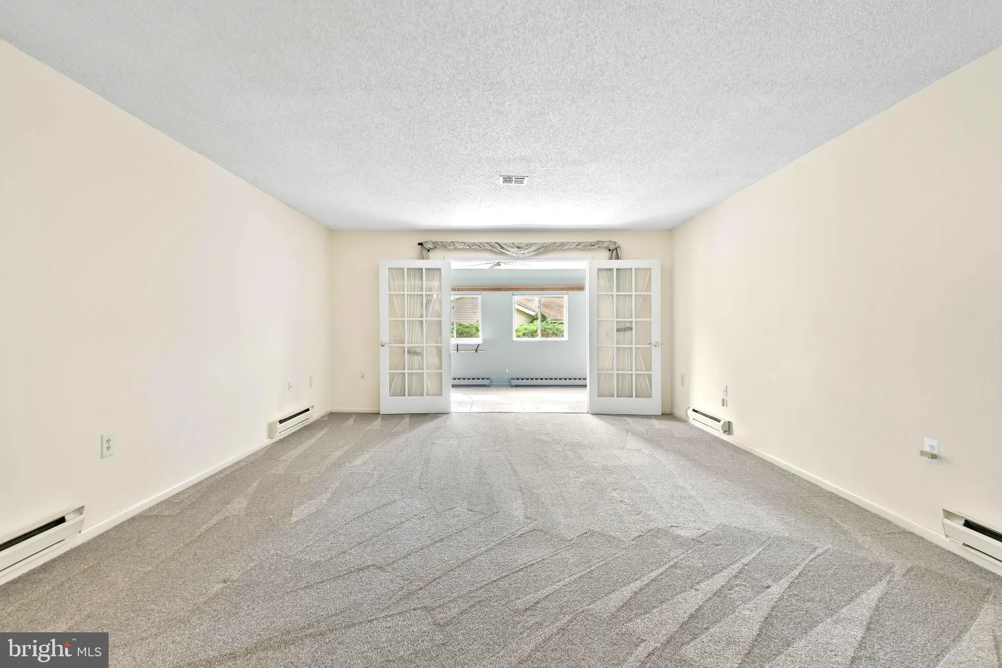 Property Slideshow image 4 of 31 | 15524 prince frederick way # 118-a, Silver Spring, MD, 20906