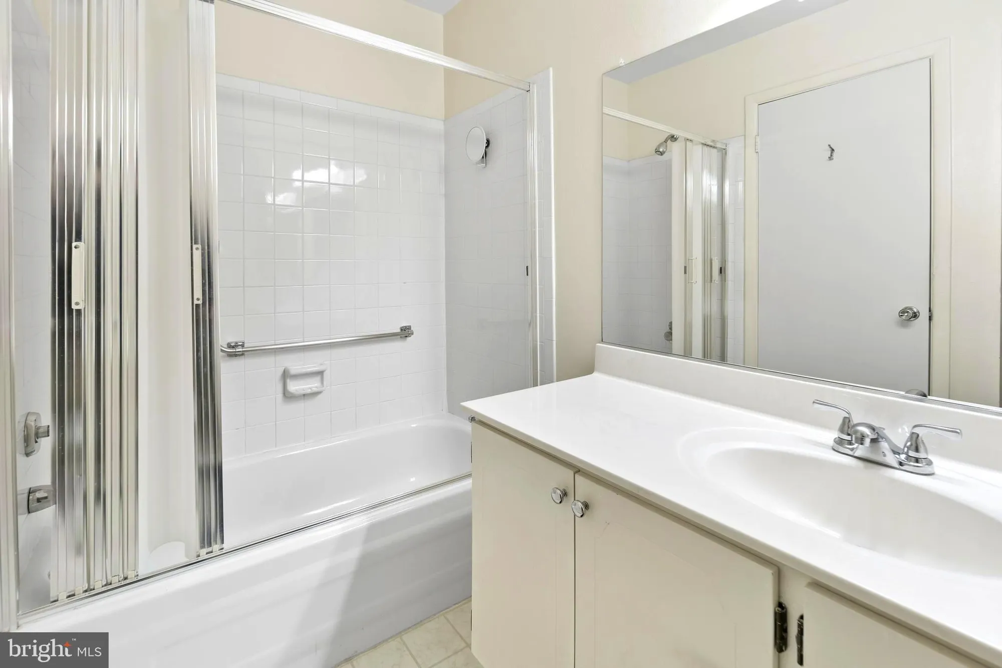 Property Slideshow image 16 of 31 | 15524 prince frederick way # 118-a, Silver Spring, MD, 20906