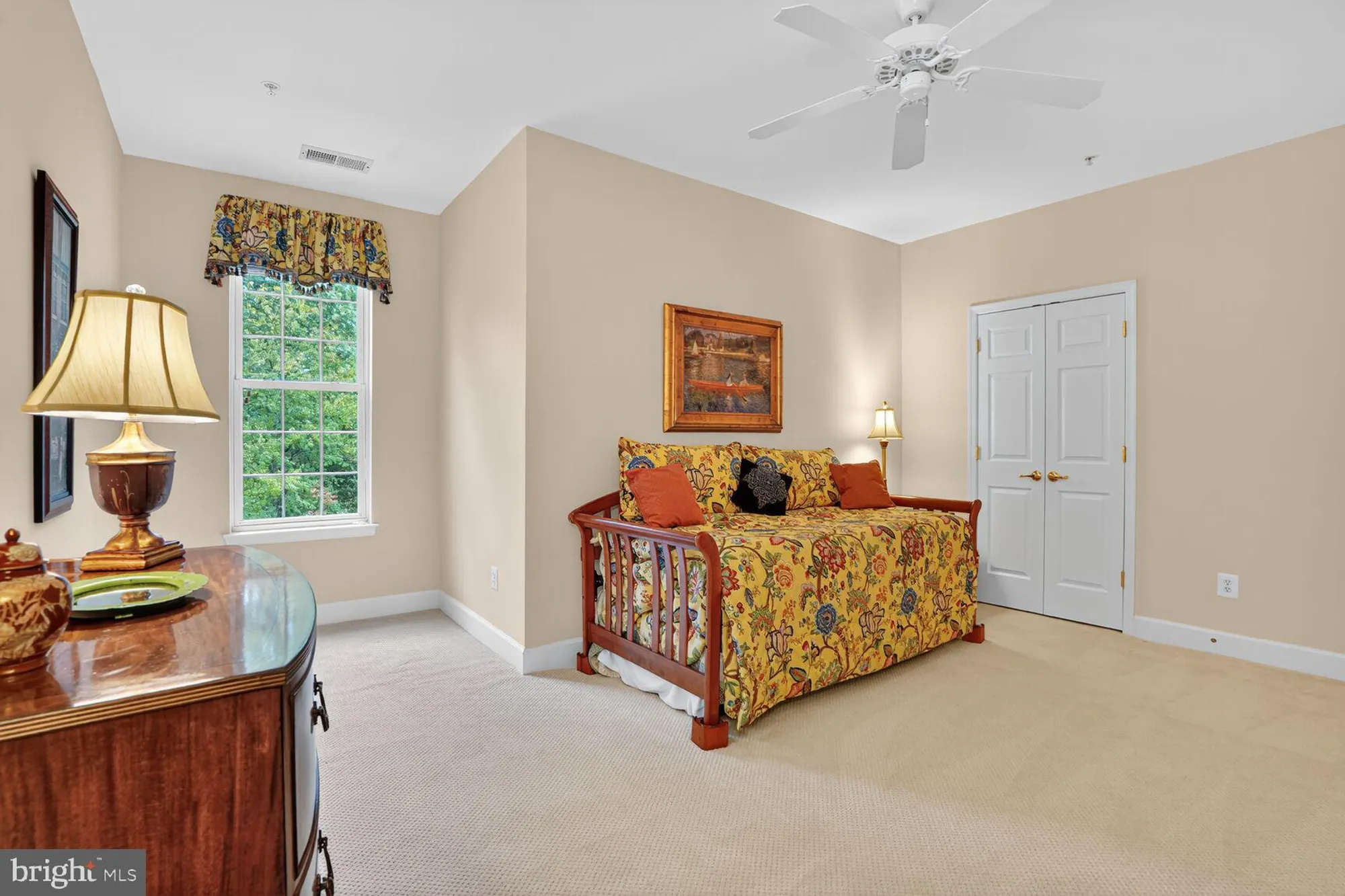 Property Slideshow image 26 of 40 | 7065 heritage hunt dr 203, Gainesville, VA, 20155