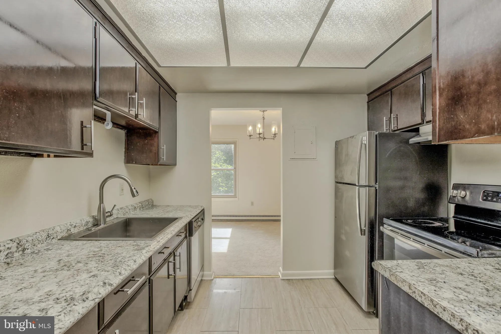 Property Slideshow image 14 of 22 | 3320 chiswick ct 61-2b, Silver Spring, MD, 20906