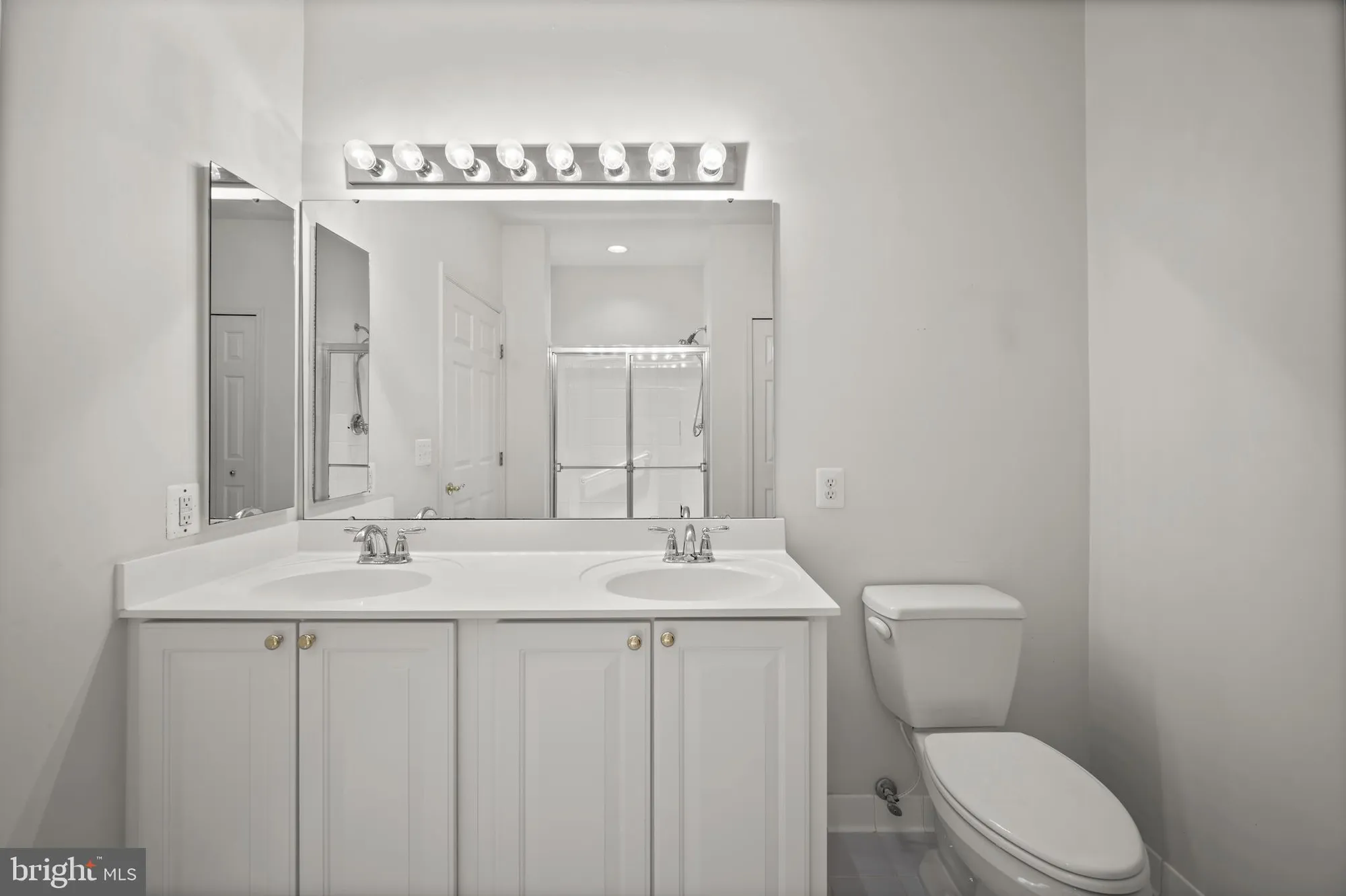 Property Slideshow image 17 of 34 | 8100 hickory high ct h, Ellicott City, MD, 21043