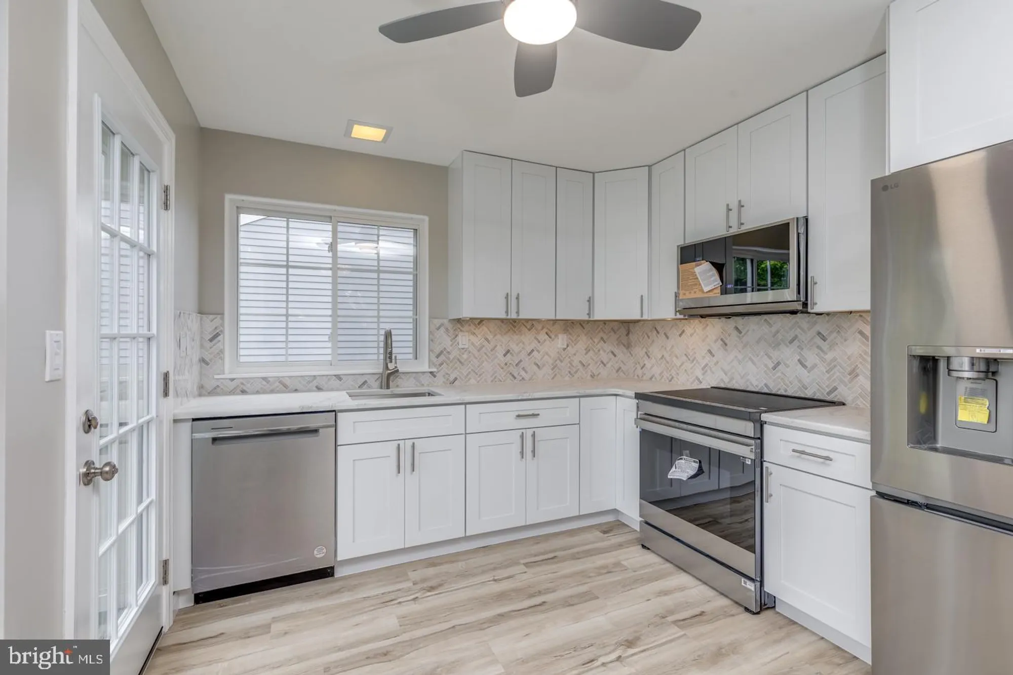 Property Slideshow image 12 of 47 | 248 huntington dr, Southampton, NJ, 08088