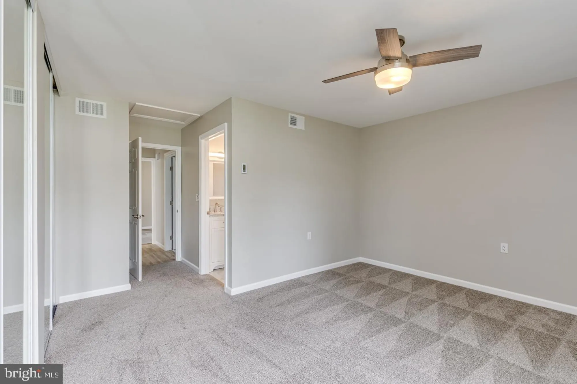 Property Slideshow image 26 of 47 | 248 huntington dr, Southampton, NJ, 08088