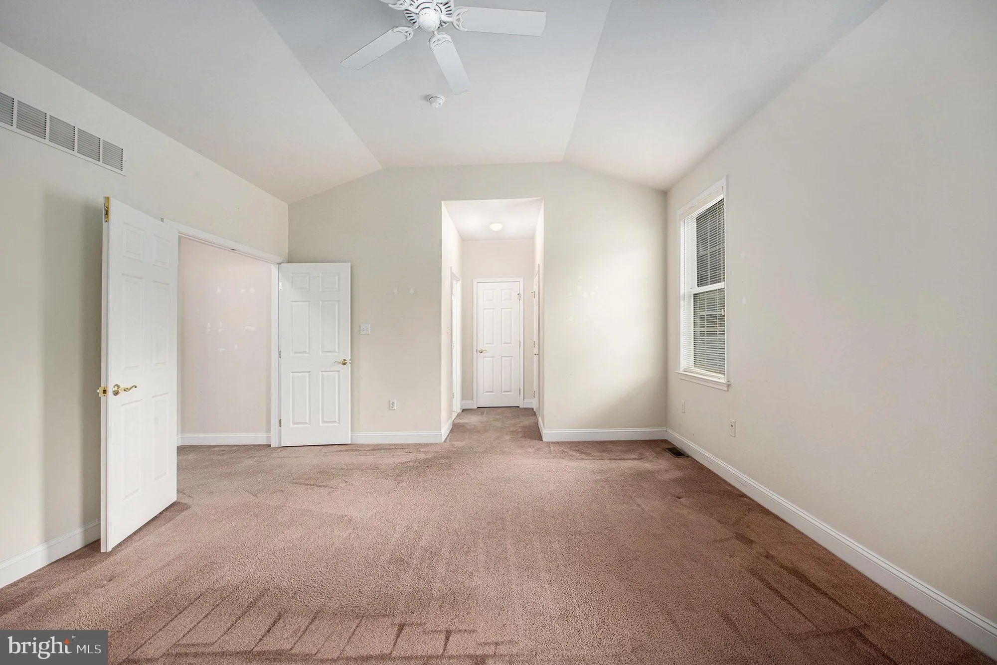 Property Slideshow image 22 of 45 | 4388 buttercup cir, Collegeville, PA, 19426