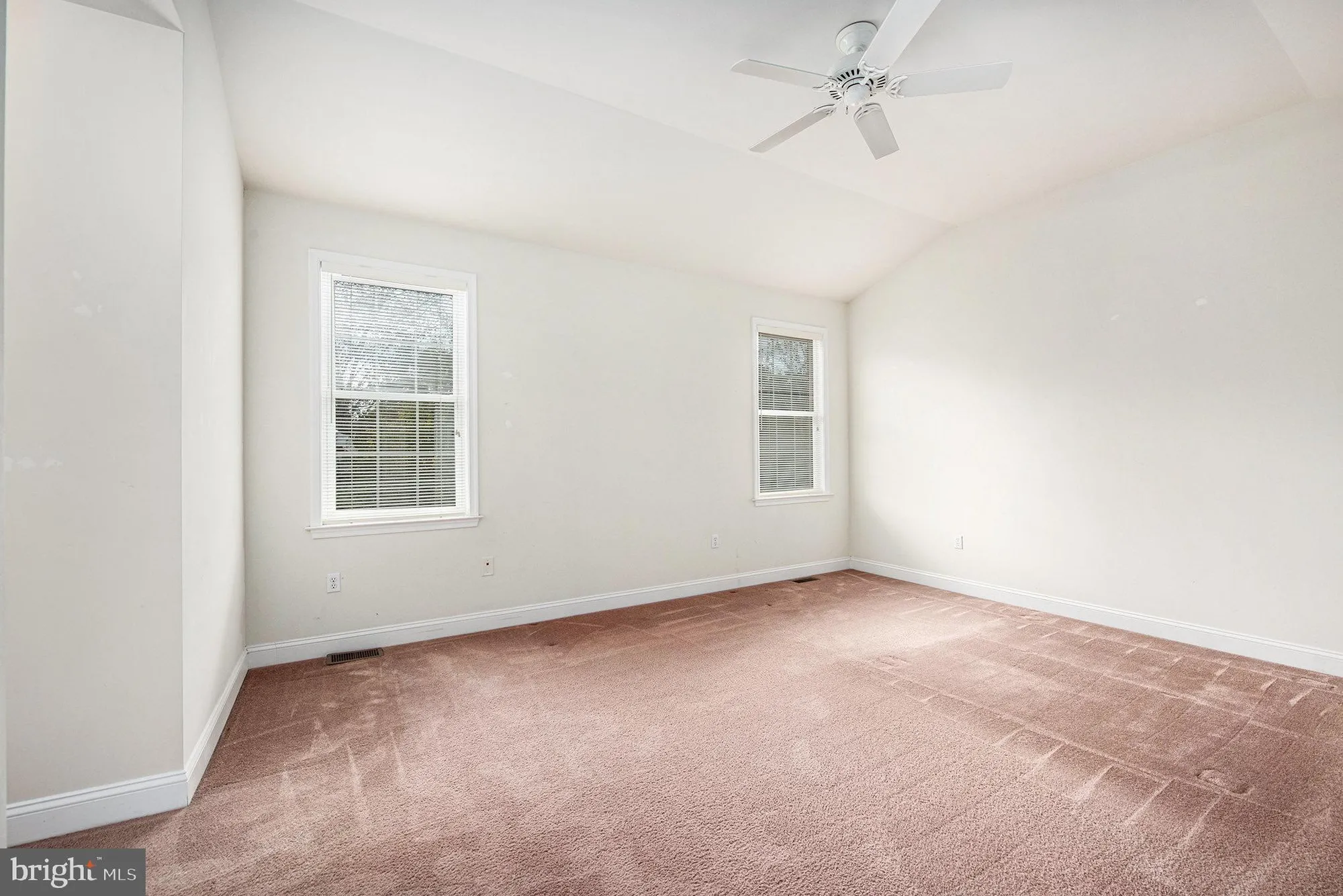 Property Slideshow image 29 of 45 | 4388 buttercup cir, Collegeville, PA, 19426