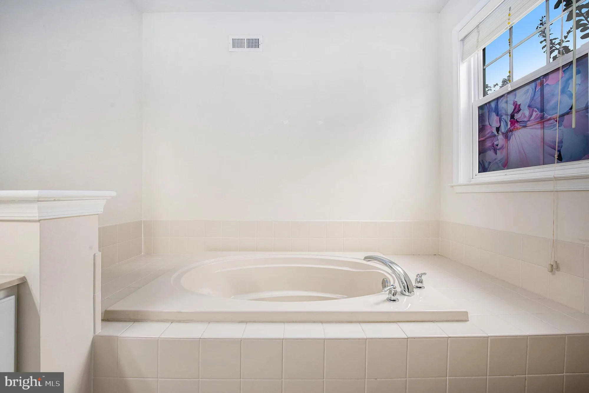 Property Slideshow image 23 of 45 | 4388 buttercup cir, Collegeville, PA, 19426