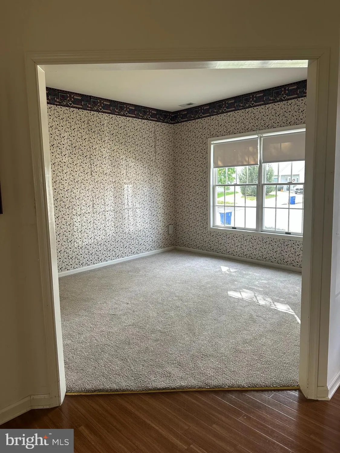 Property Slideshow image 11 of 30 | 11 covered bridge cir, Columbus, NJ, 08022