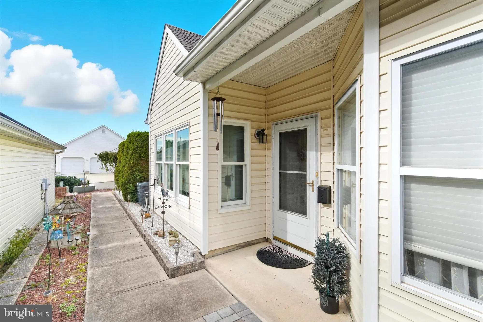 Property Slideshow image 28 of 36 | 53 lookout dr, Manahawkin, NJ, 08050