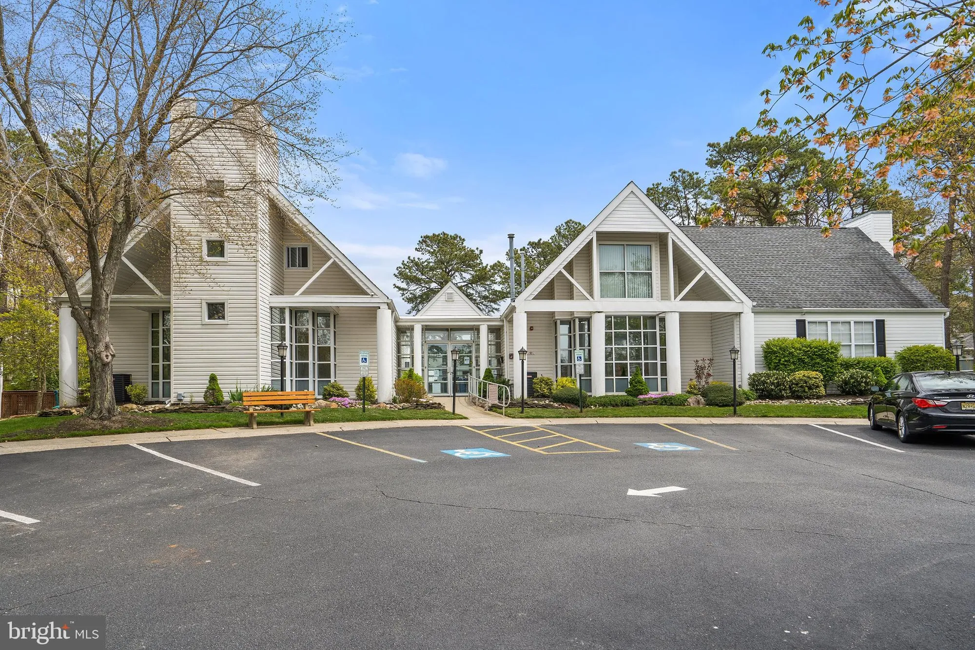 Property Slideshow image 32 of 36 | 53 lookout dr, Manahawkin, NJ, 08050