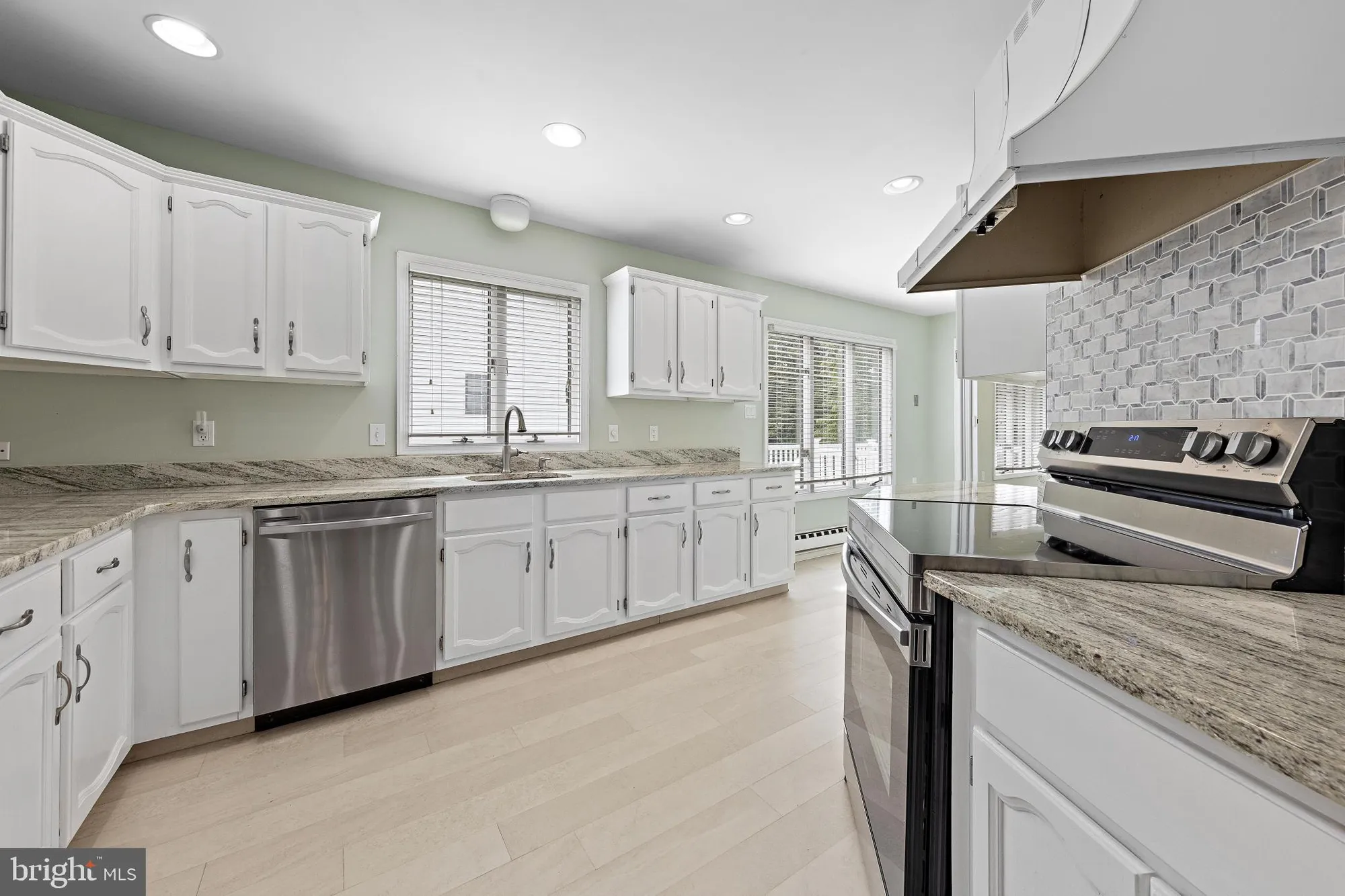 Property Slideshow image 9 of 47 | 102 ash rd, Manahawkin, NJ, 08050