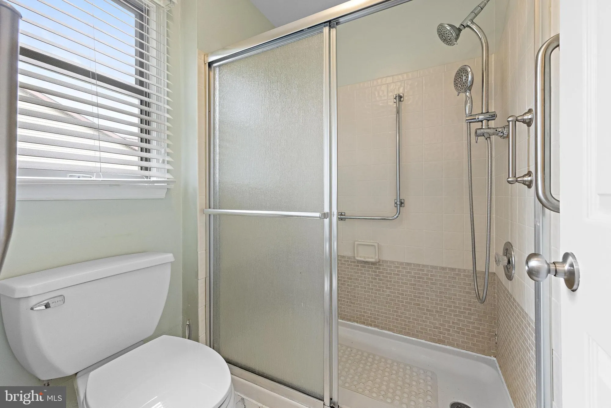 Property Slideshow image 21 of 47 | 102 ash rd, Manahawkin, NJ, 08050