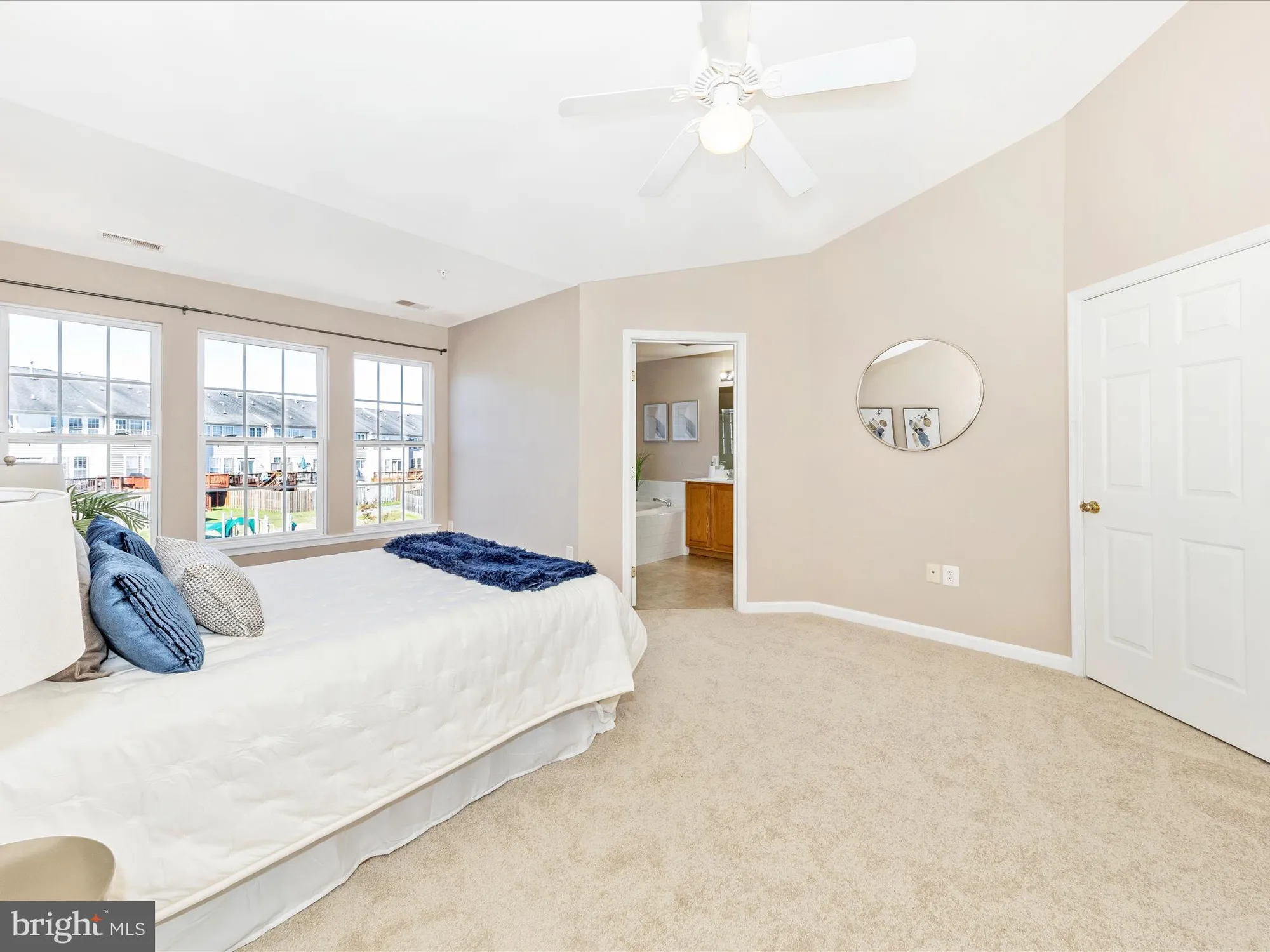 Property Slideshow image 24 of 62 | 5810 whiterose way, New Market, MD, 21774
