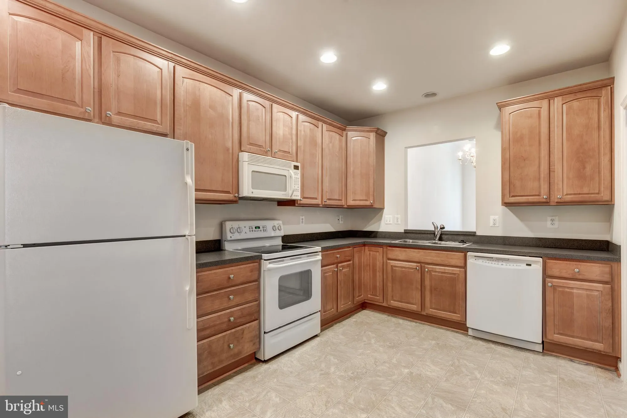 Property Slideshow image 13 of 38 | 172 saddletop dr # 364, Taneytown, MD, 21787