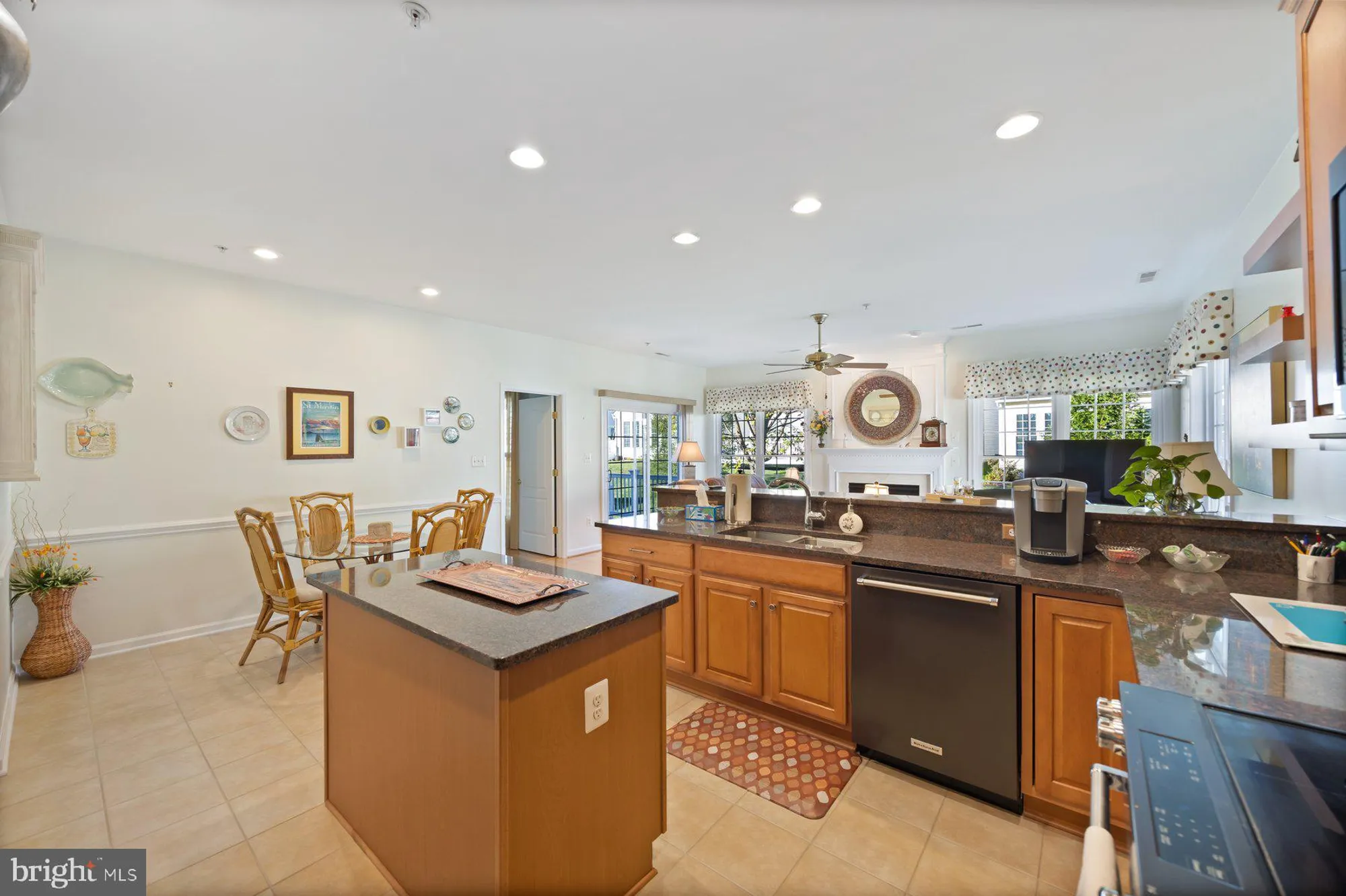 Property Slideshow image 17 of 32 | 814 horseshoe ln, Taneytown, MD, 21787