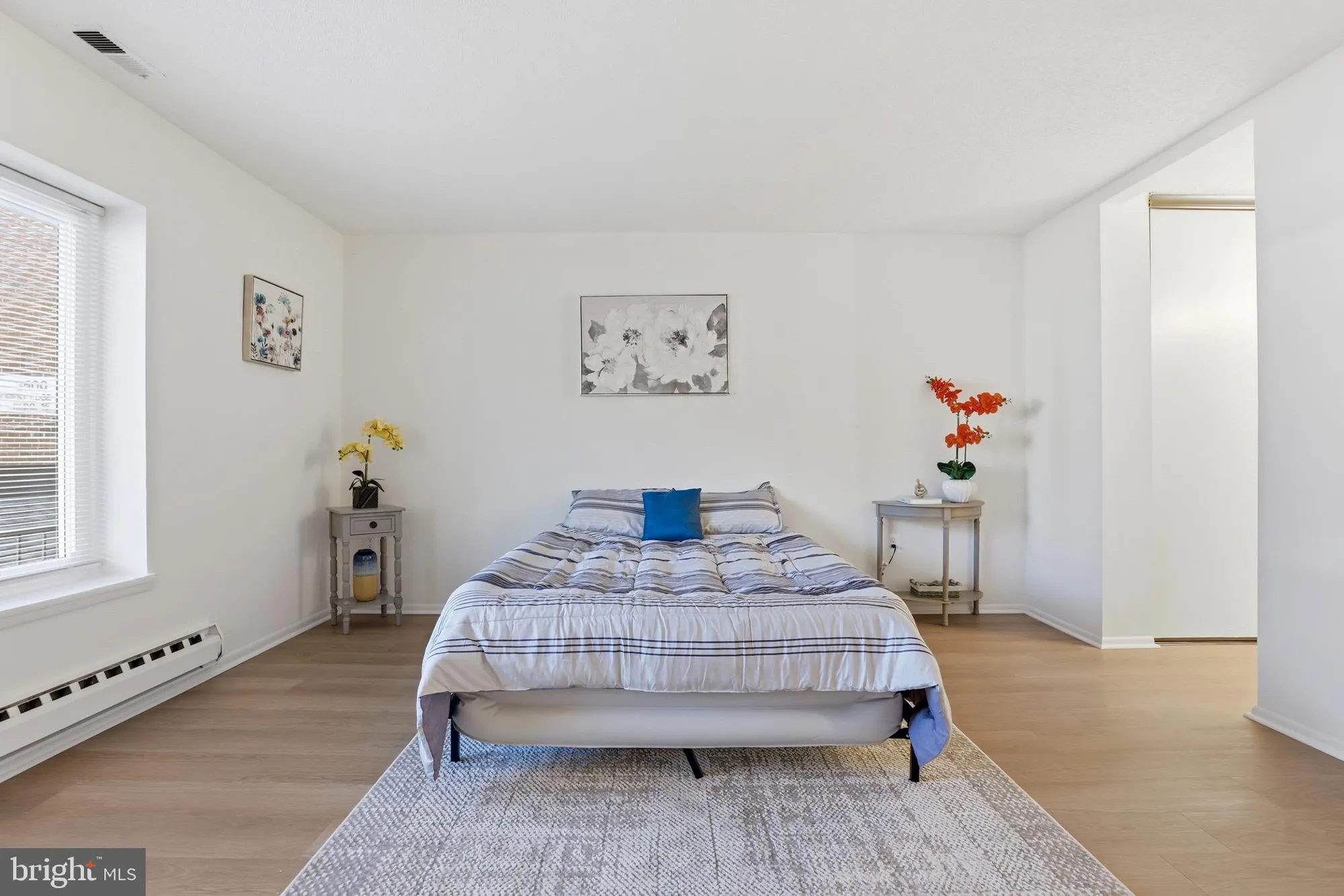 Property Slideshow image 23 of 31 | 3500 forest edge dr 15-2f, Silver Spring, MD, 20906