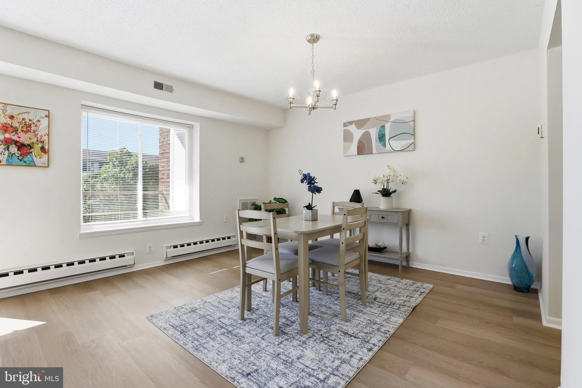 Property Slideshow image 17 of 31 | 3500 forest edge dr 15-2f, Silver Spring, MD, 20906