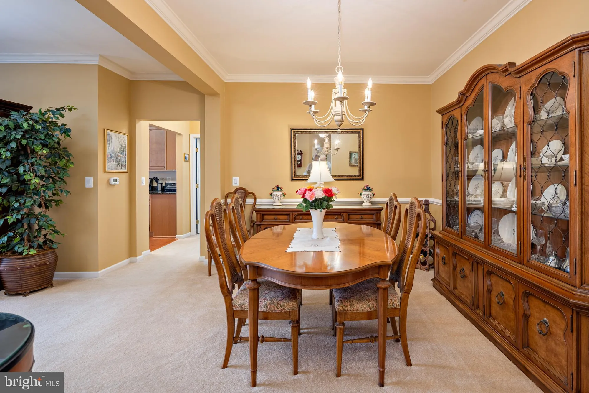 Property Slideshow image 11 of 32 | 8115 yellow pine dr l, Ellicott City, MD, 21043