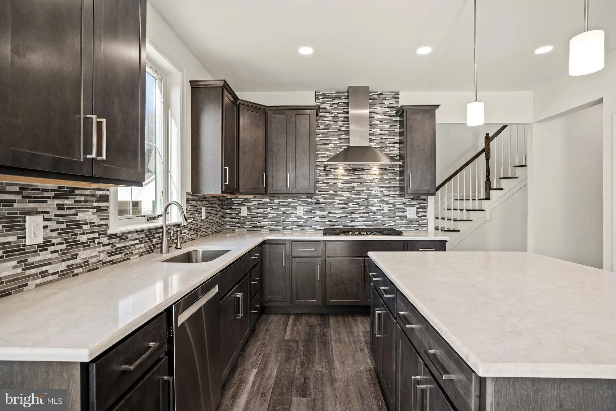 Property Slideshow image 9 of 43 | 33 kay chiarello way, Hamilton, NJ, 08690