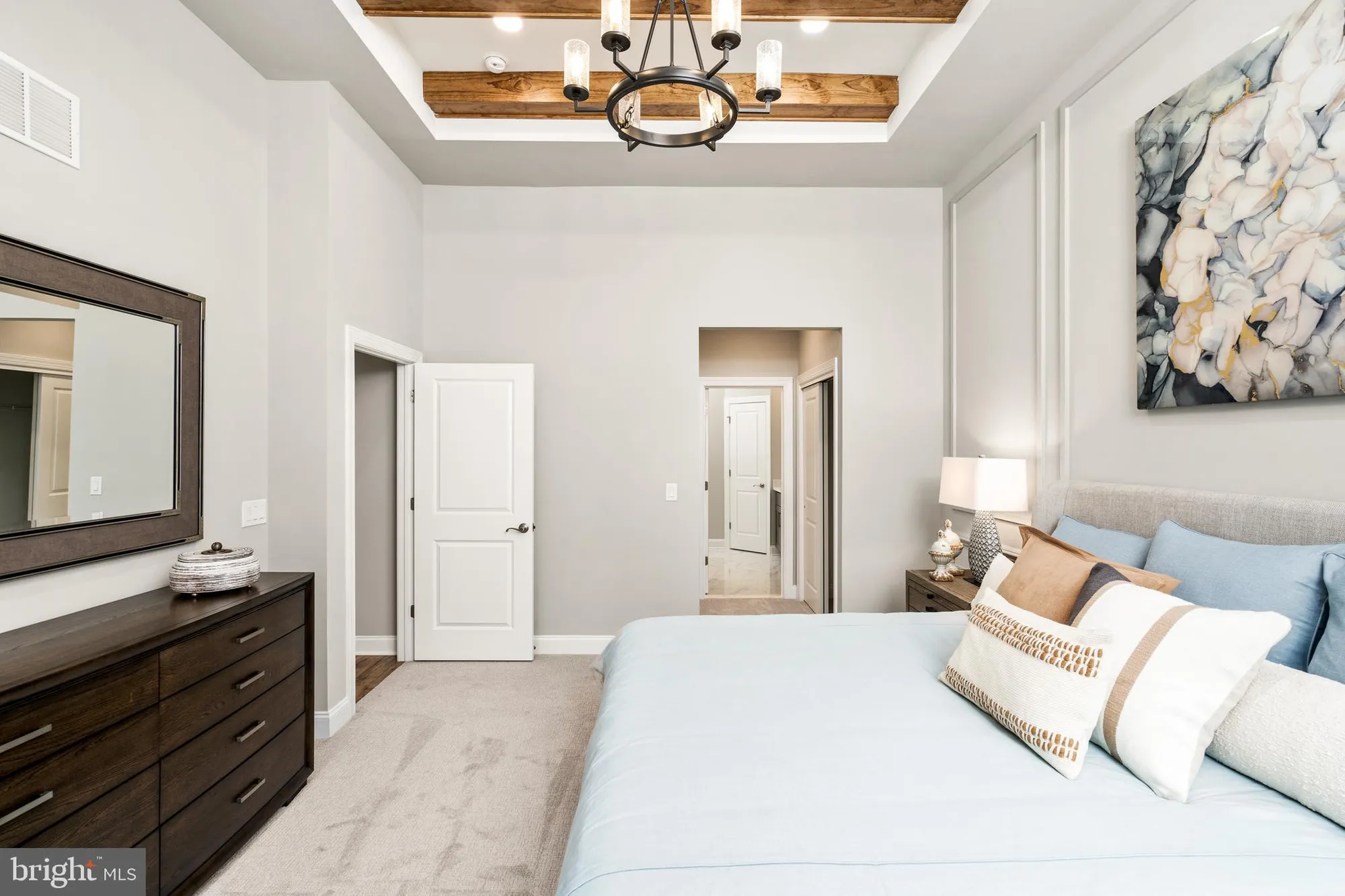 Property Slideshow image 23 of 63 | 5 sportsman blvd, Hamilton, NJ, 08690