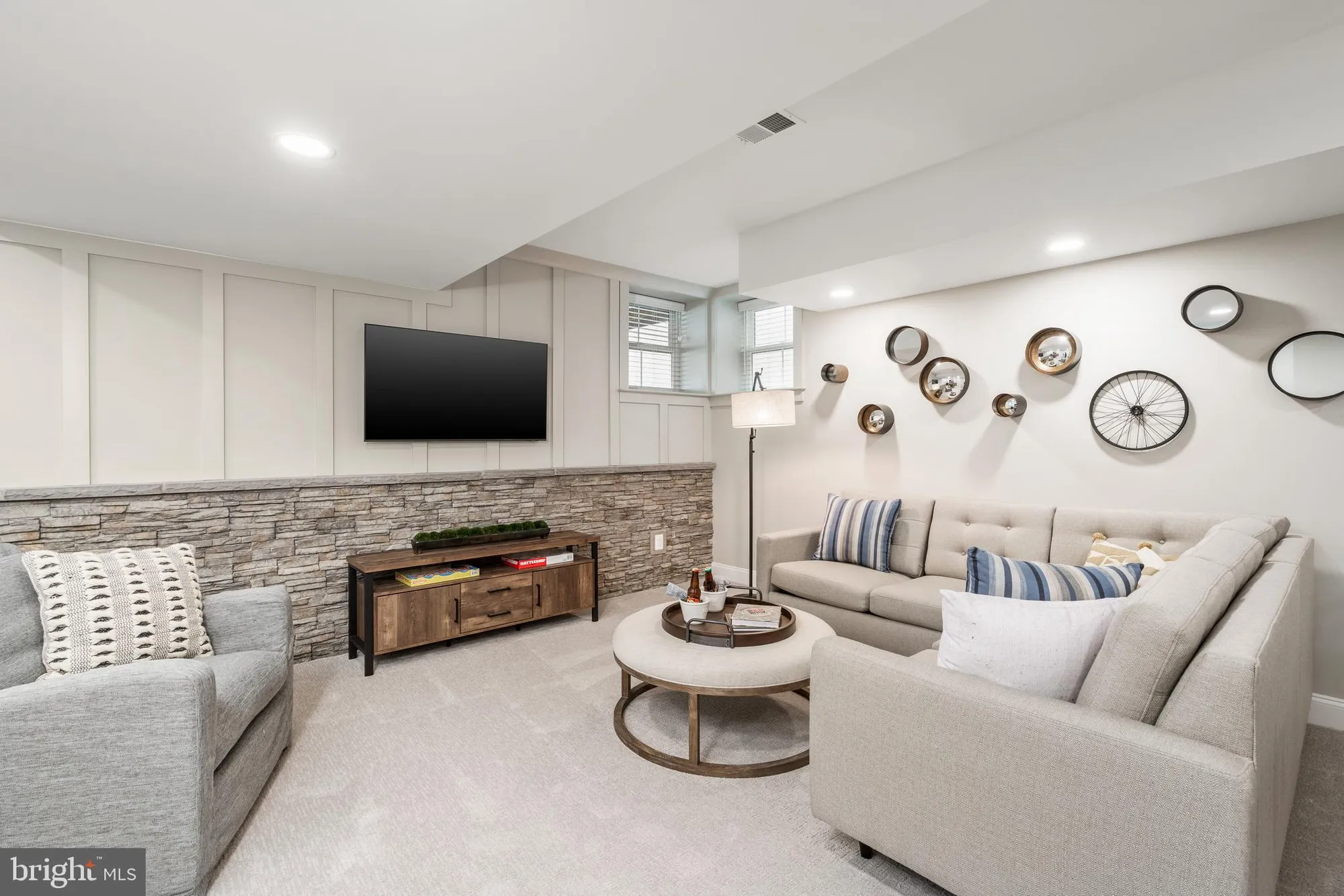 Property Slideshow image 45 of 63 | 5 sportsman blvd, Hamilton, NJ, 08690