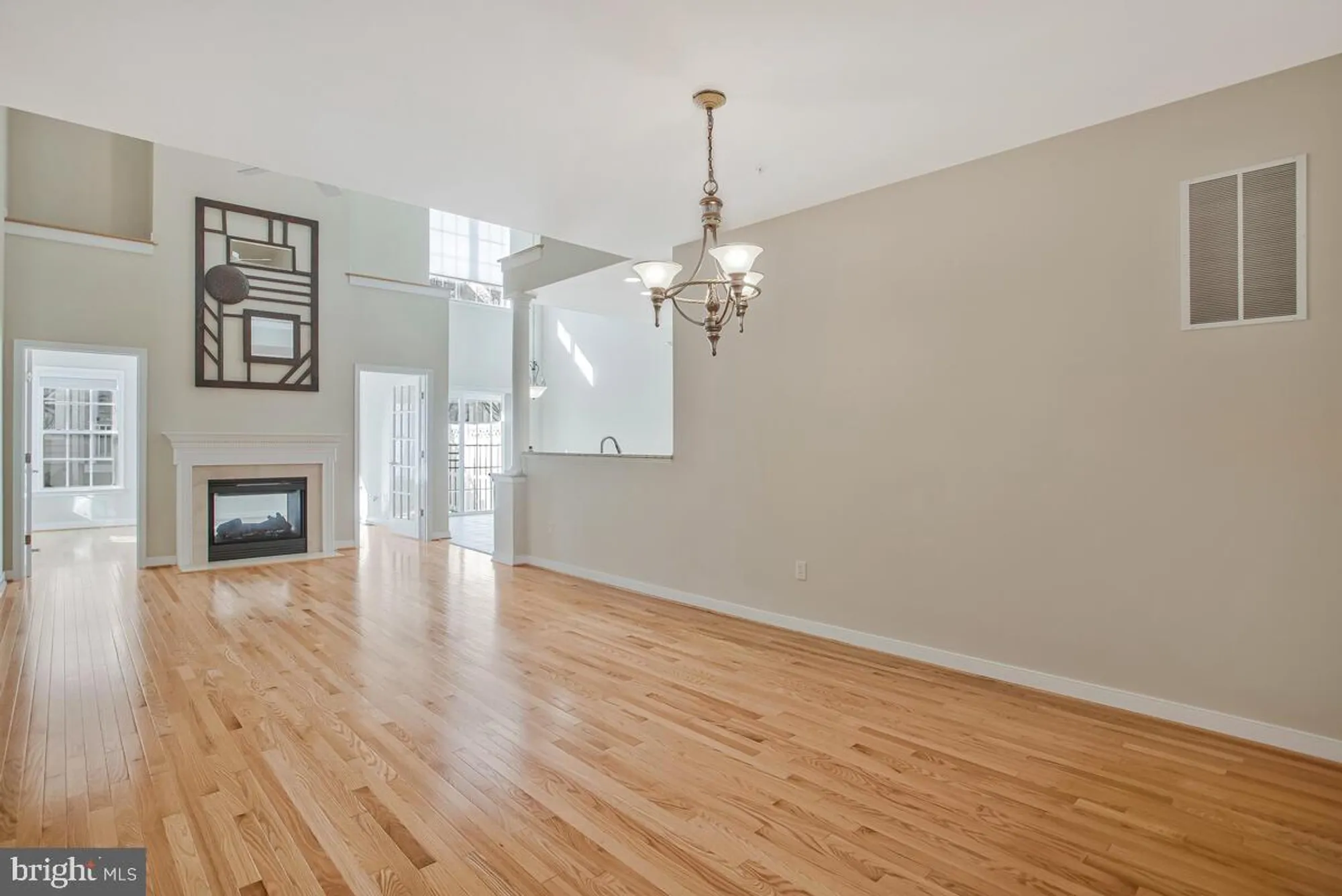 Property Slideshow image 9 of 75 | 8656 vast rose dr 23, Columbia, MD, 21045