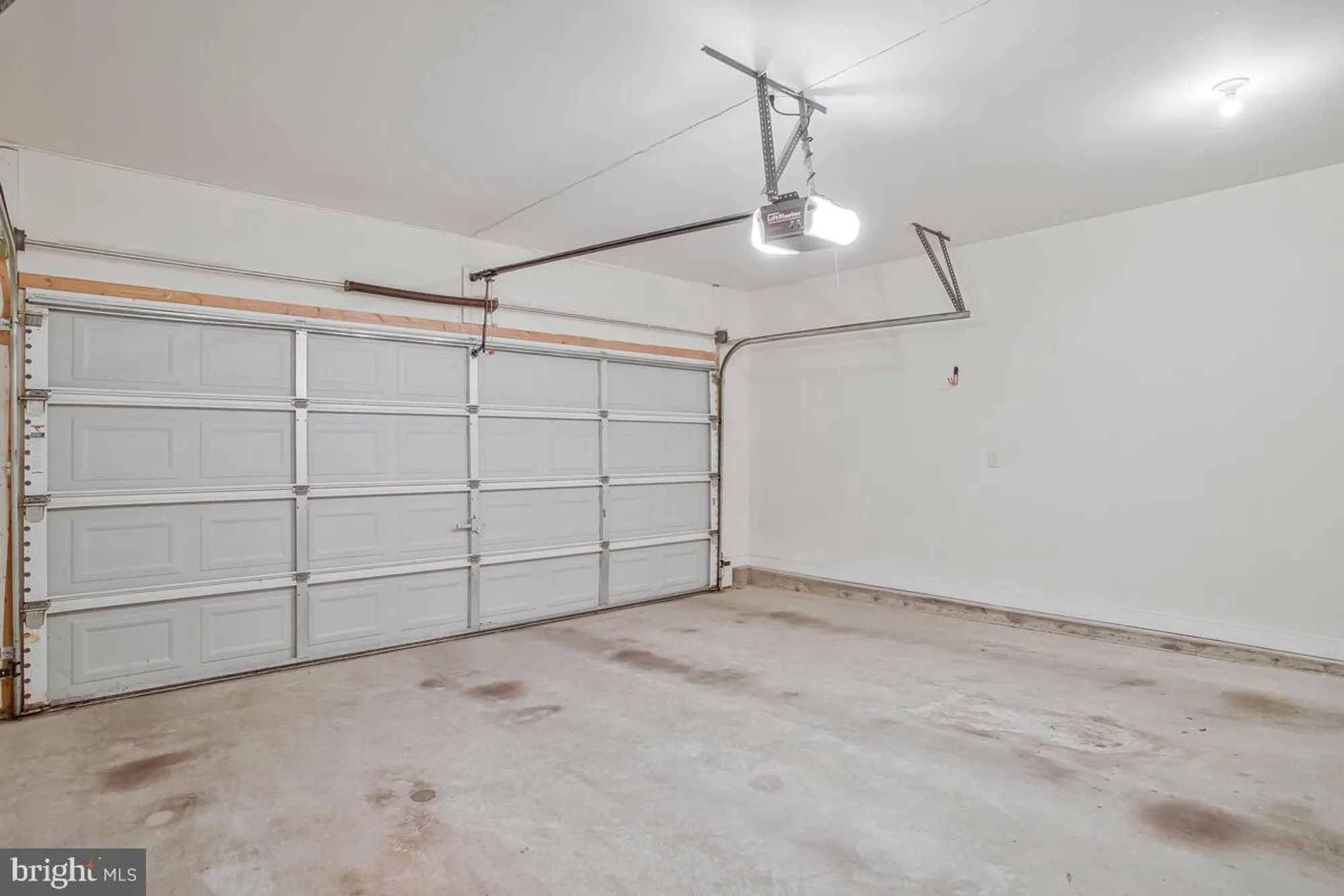 Property Slideshow image 56 of 75 | 8656 vast rose dr 23, Columbia, MD, 21045