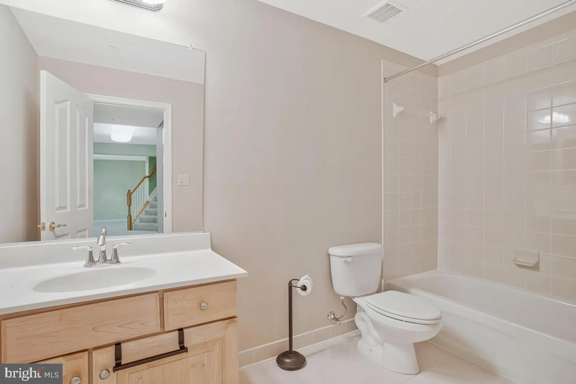 Property Slideshow image 54 of 75 | 8656 vast rose dr 23, Columbia, MD, 21045