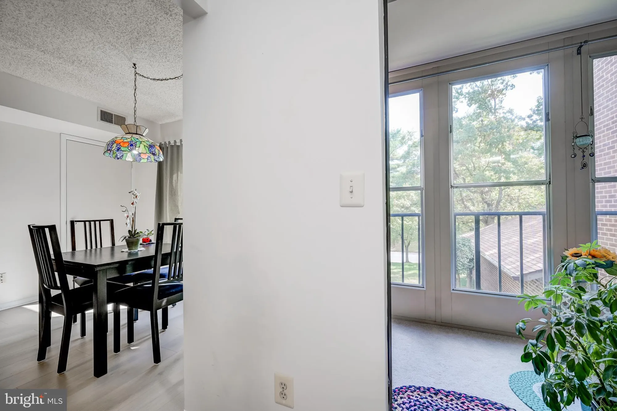 Property Slideshow image 11 of 42 | 15211 elkridge way 94-2f, Silver Spring, MD, 20906