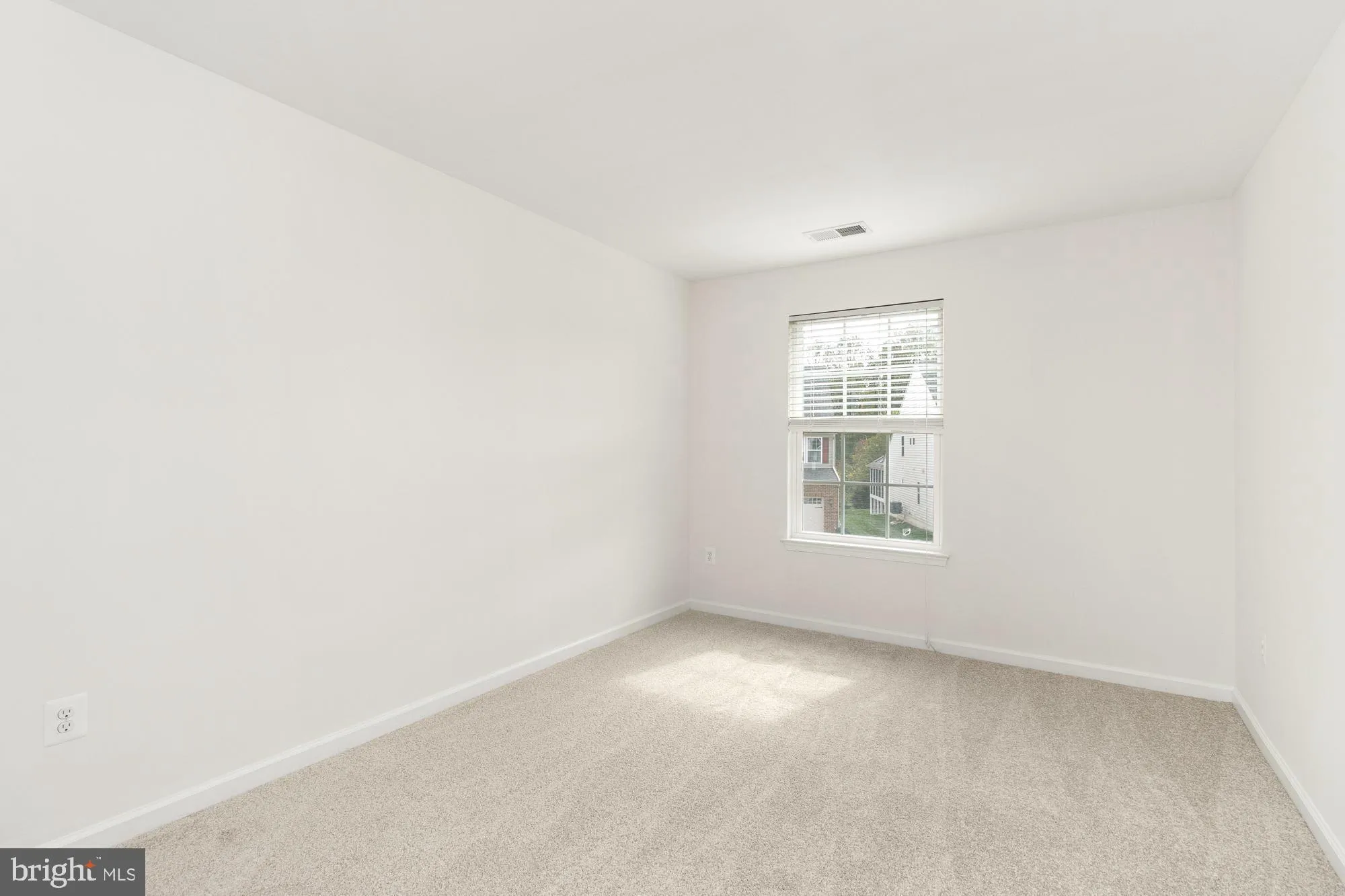 Property Slideshow image 26 of 53 | 331 tufton cir # 102, Fallston, MD, 21047