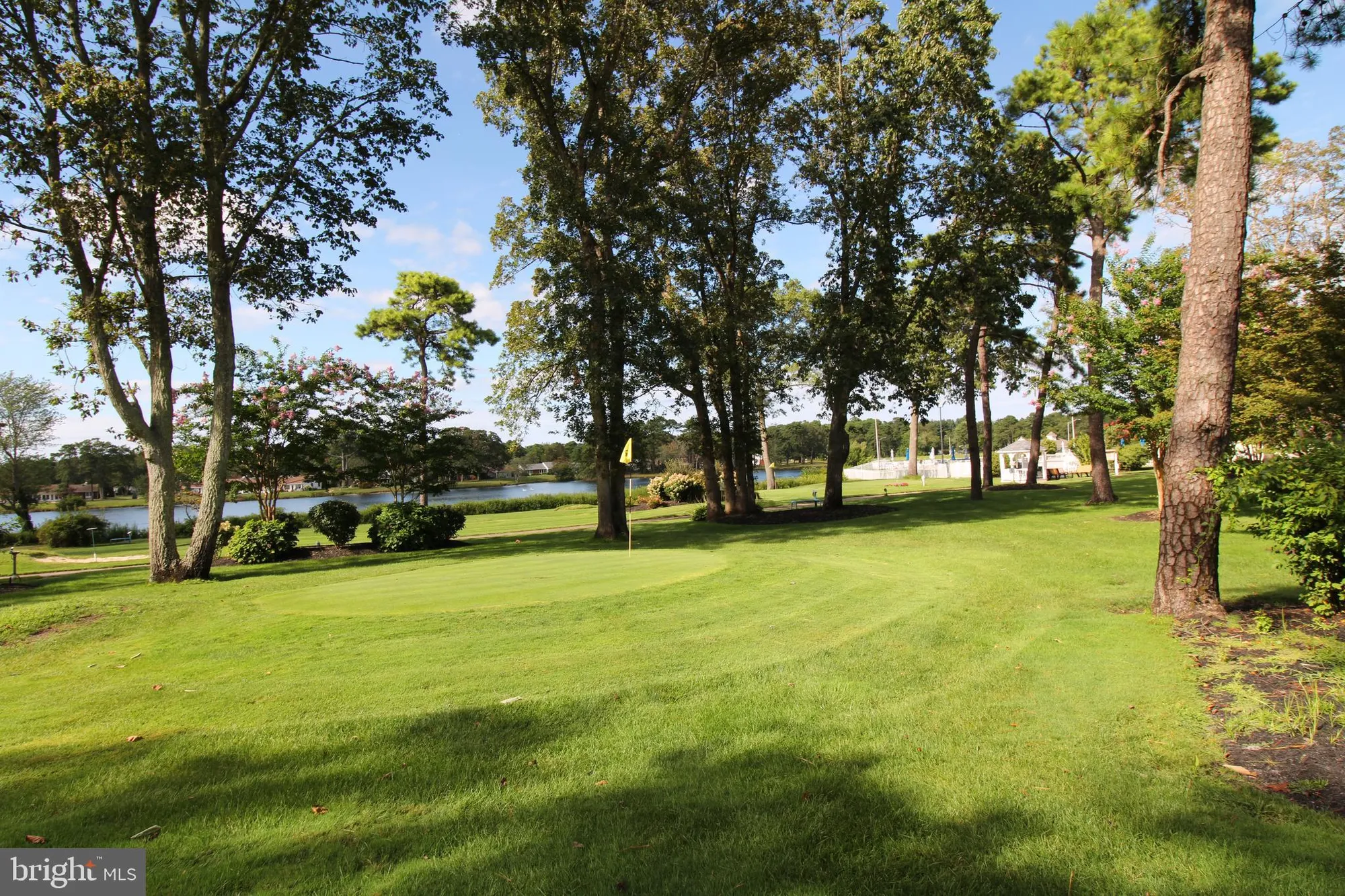 Property Slideshow image 20 of 24 | 469a thornbury ct, Lakewood, NJ, 08701