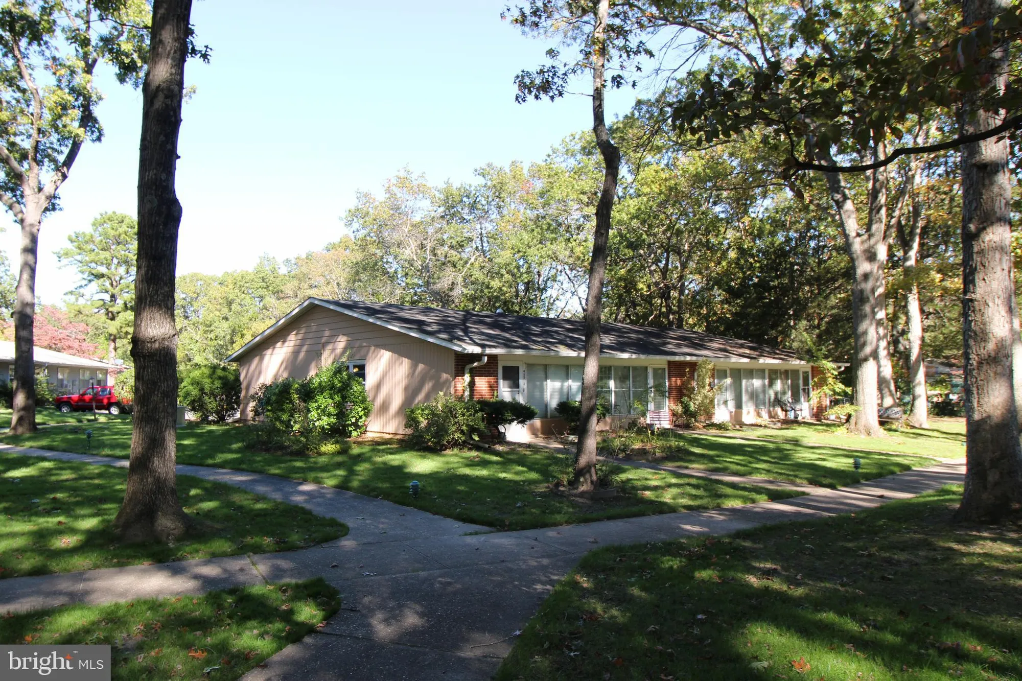 Property Slideshow image 4 of 24 | 469a thornbury ct, Lakewood, NJ, 08701