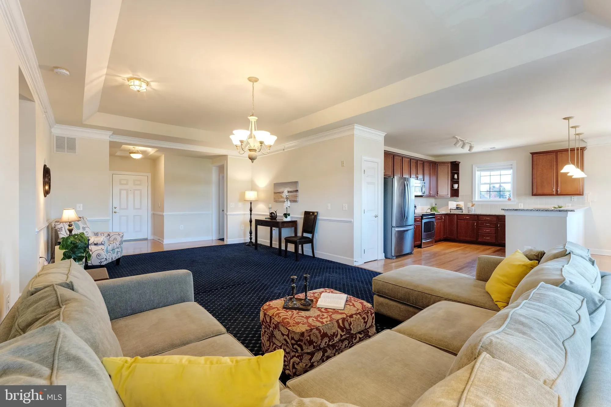 Property Slideshow image 11 of 39 | 15251 royal crest dr apt 306, Haymarket, VA, 20169