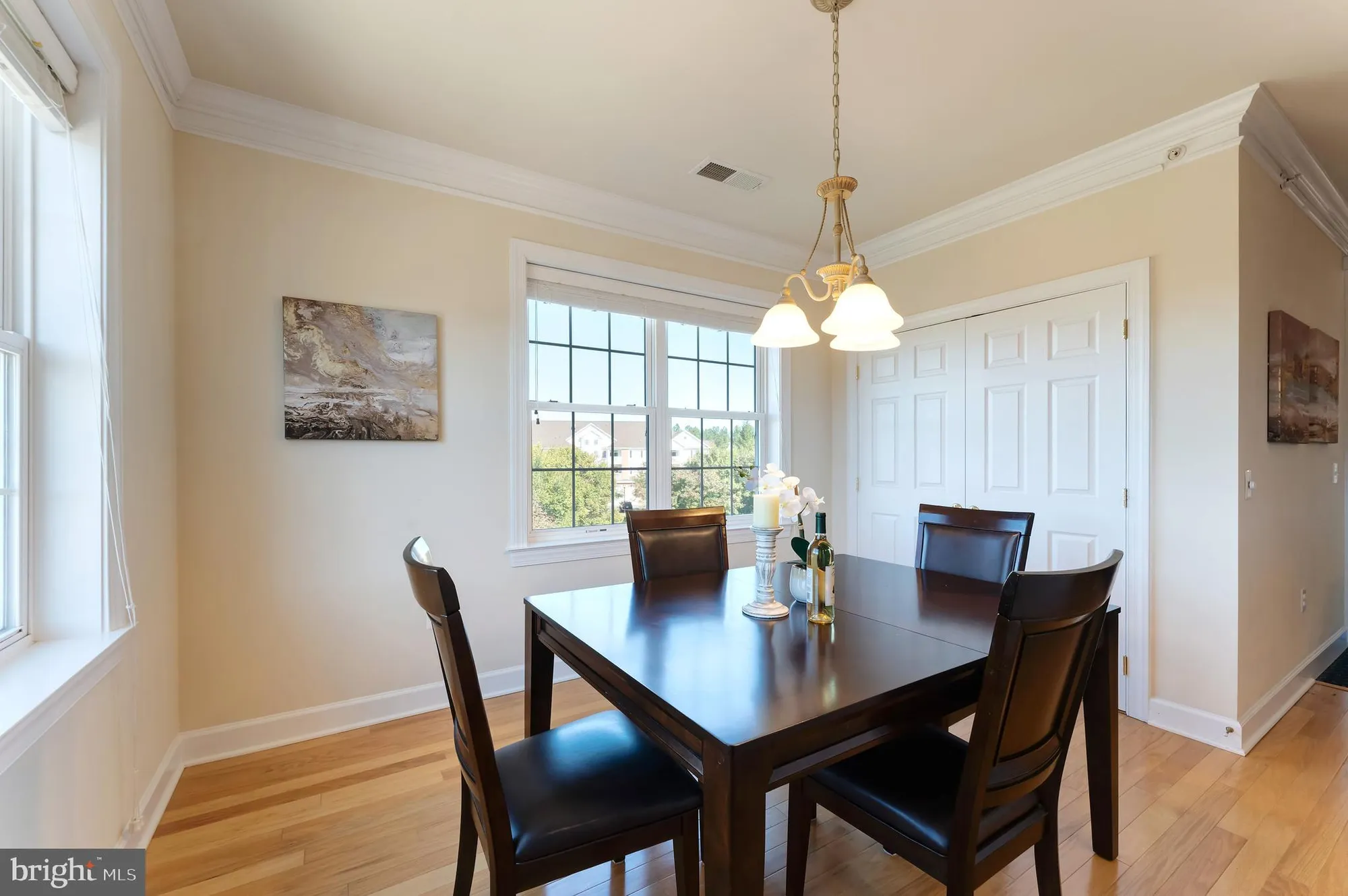 Property Slideshow image 14 of 39 | 15251 royal crest dr apt 306, Haymarket, VA, 20169