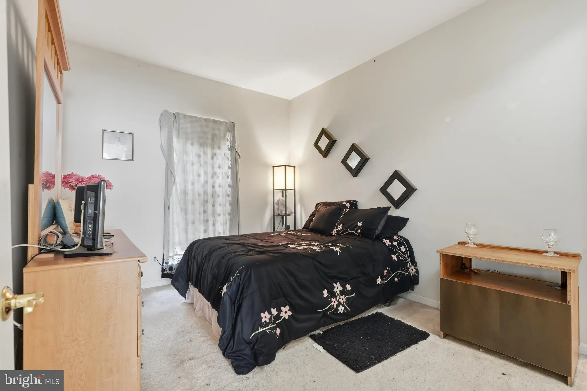 Property Slideshow image 32 of 56 | 29 pennington ct, Delanco, NJ, 08075