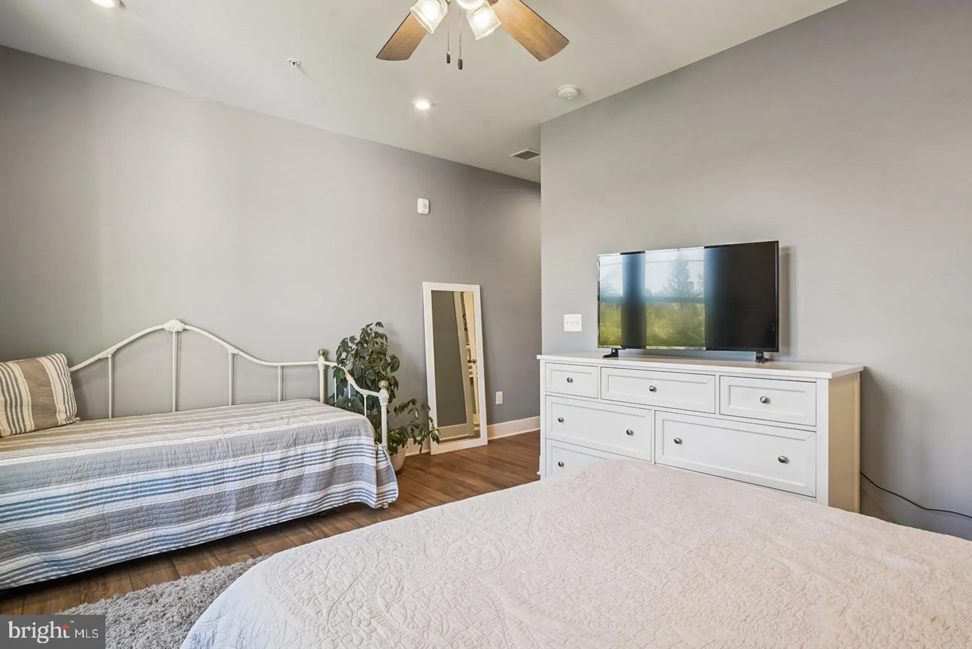 Property Slideshow image 29 of 66 | 3000 herons nest way unit 11, Chester, MD, 21619