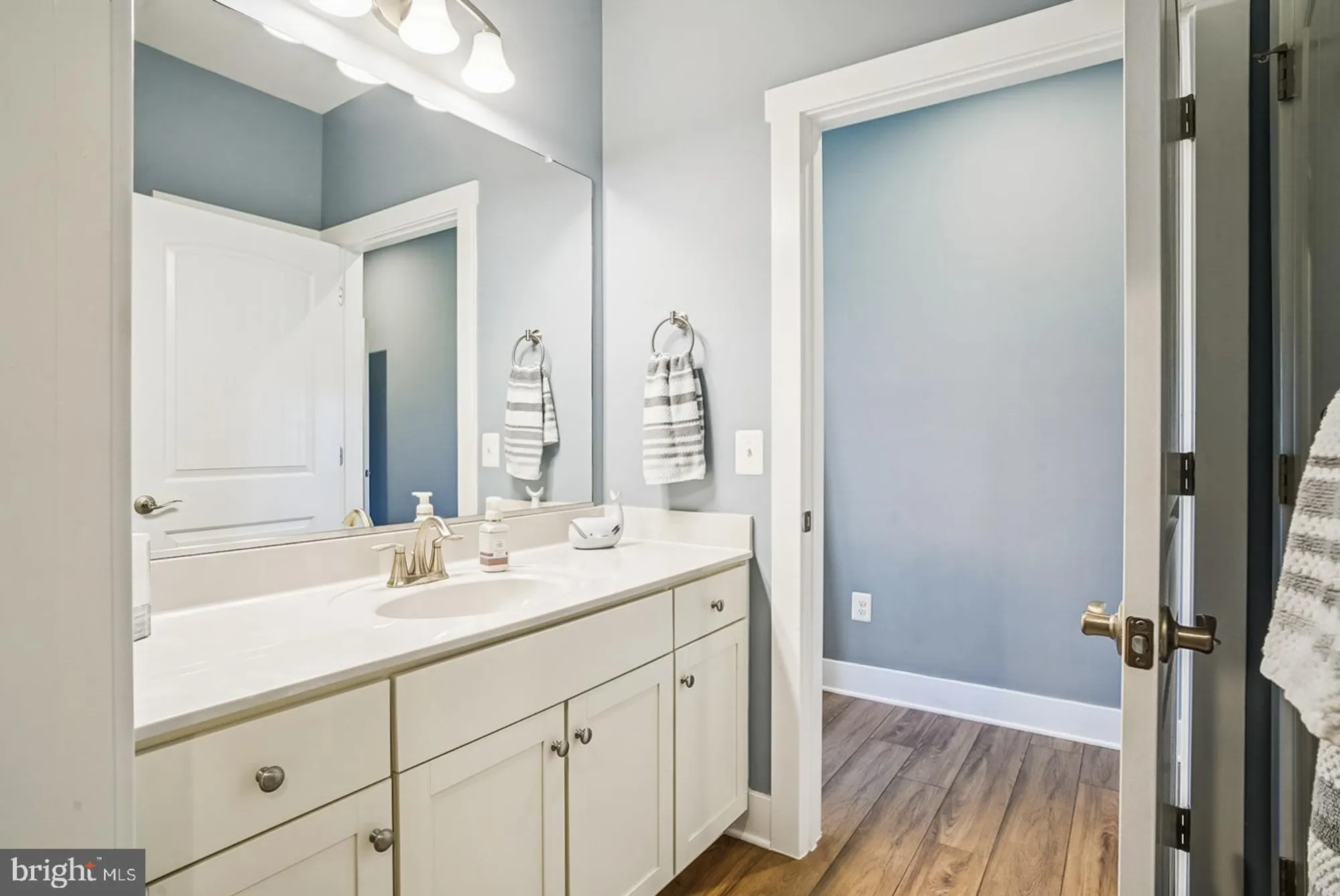 Property Slideshow image 31 of 66 | 3000 herons nest way unit 11, Chester, MD, 21619