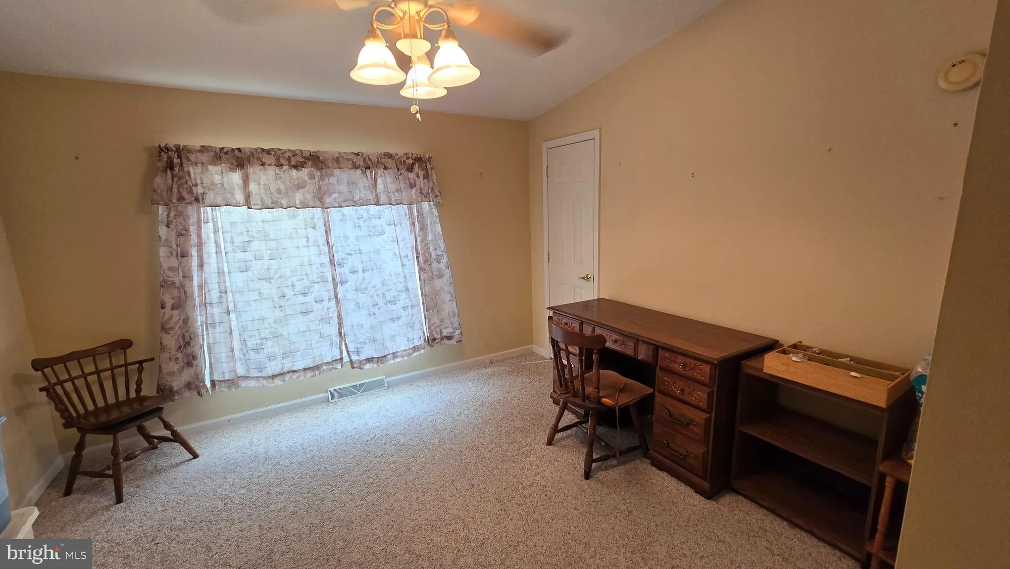 Property Slideshow image 22 of 28 | 249 w 4th st, Red Hill, PA, 18076