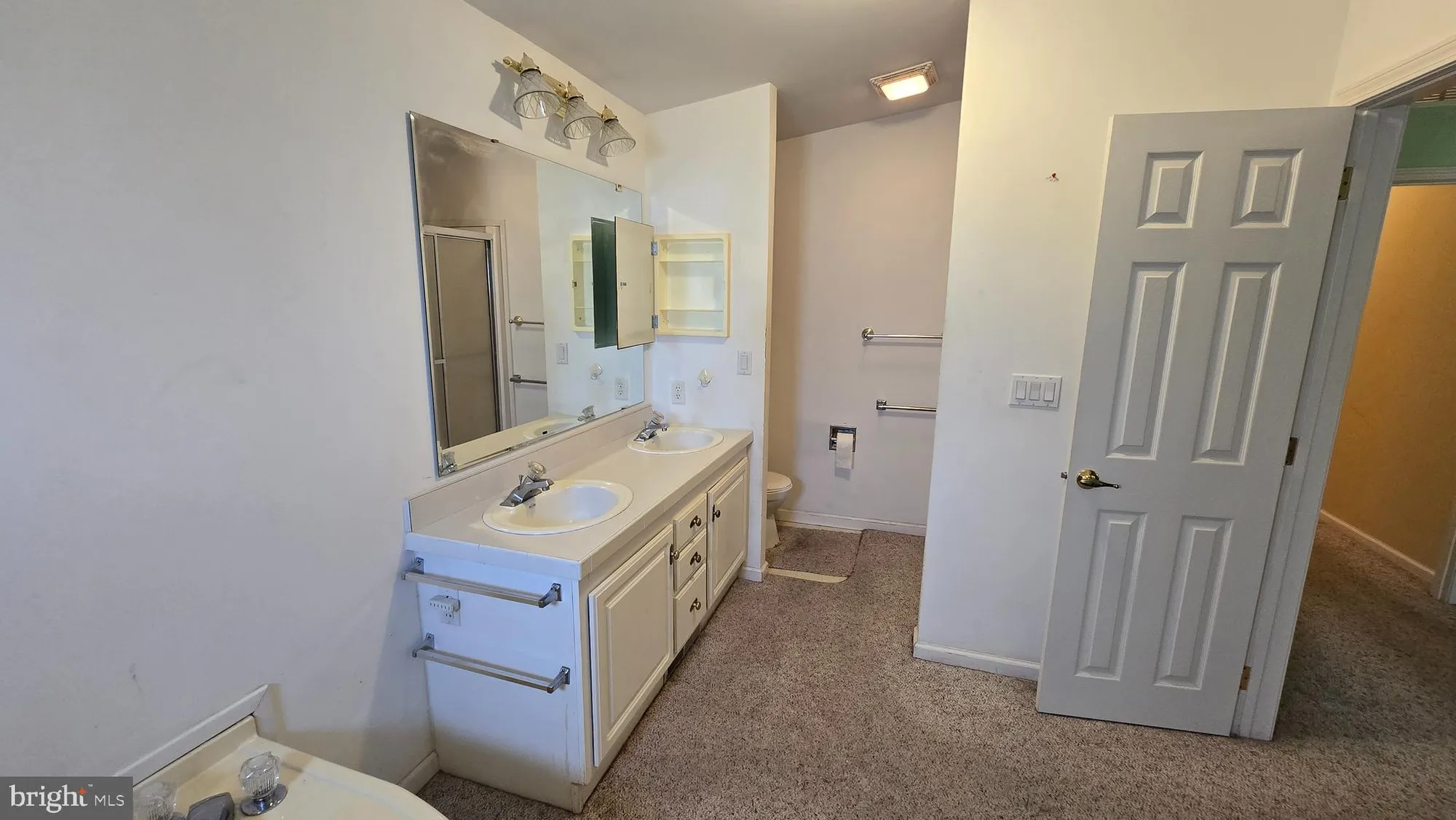 Property Slideshow image 24 of 28 | 249 w 4th st, Red Hill, PA, 18076