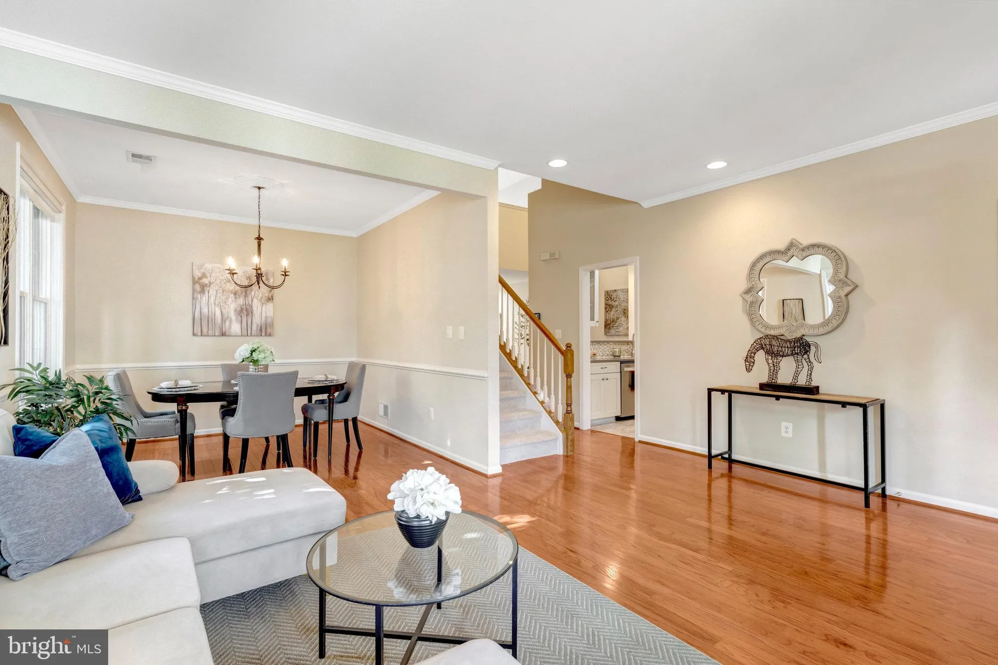 Property Slideshow image 7 of 55 | 6524 box elder loop, Gainesville, VA, 20155