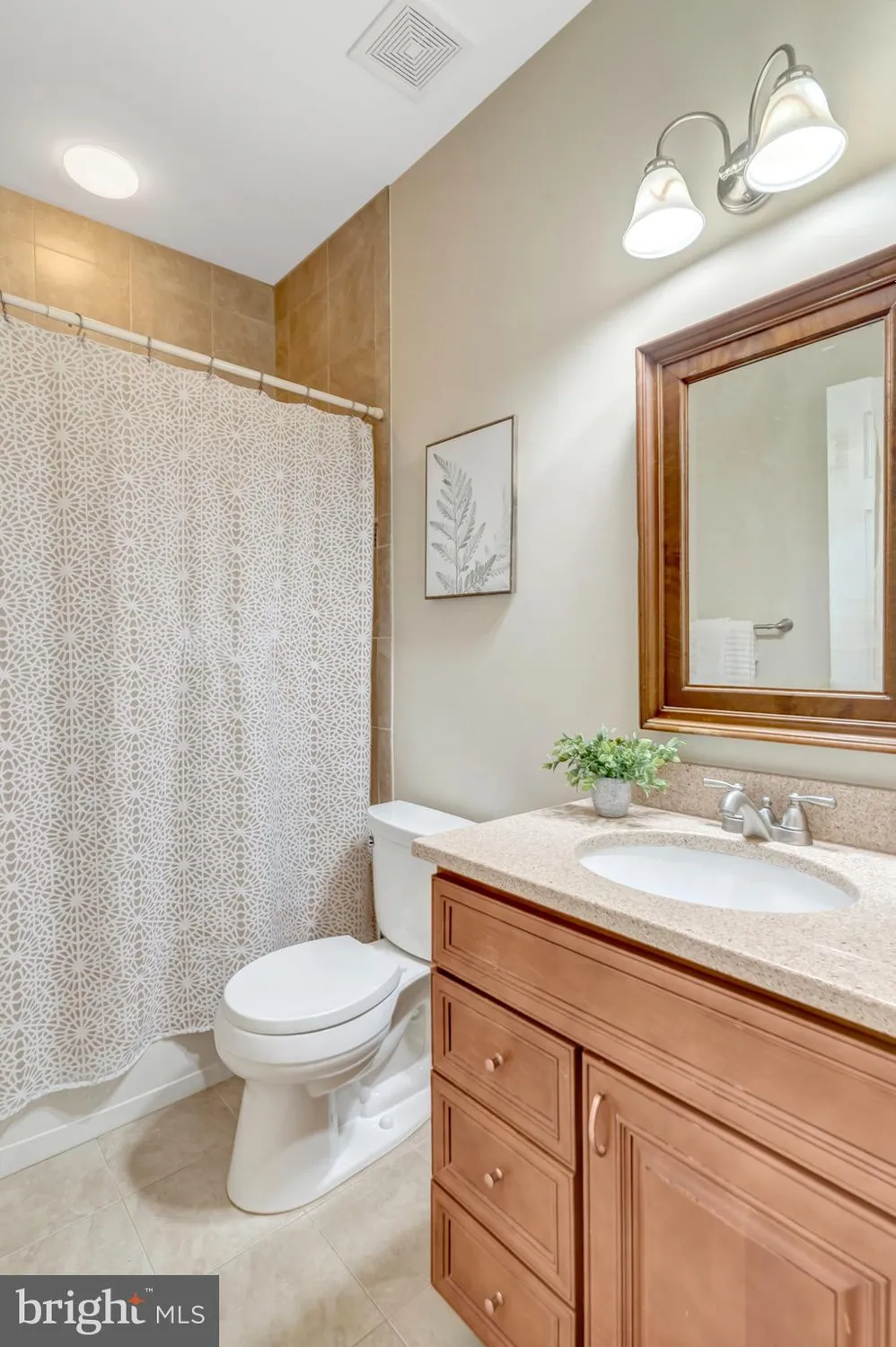 Property Slideshow image 34 of 55 | 6524 box elder loop, Gainesville, VA, 20155