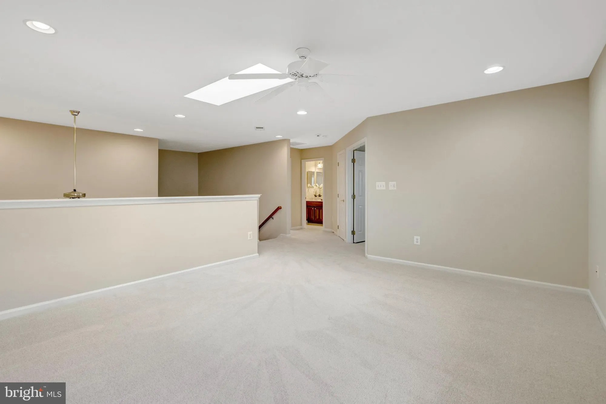Property Slideshow image 38 of 55 | 6524 box elder loop, Gainesville, VA, 20155