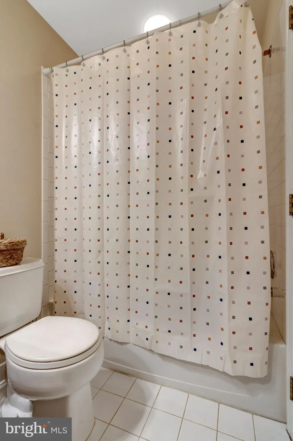 Property Slideshow image 46 of 55 | 6524 box elder loop, Gainesville, VA, 20155