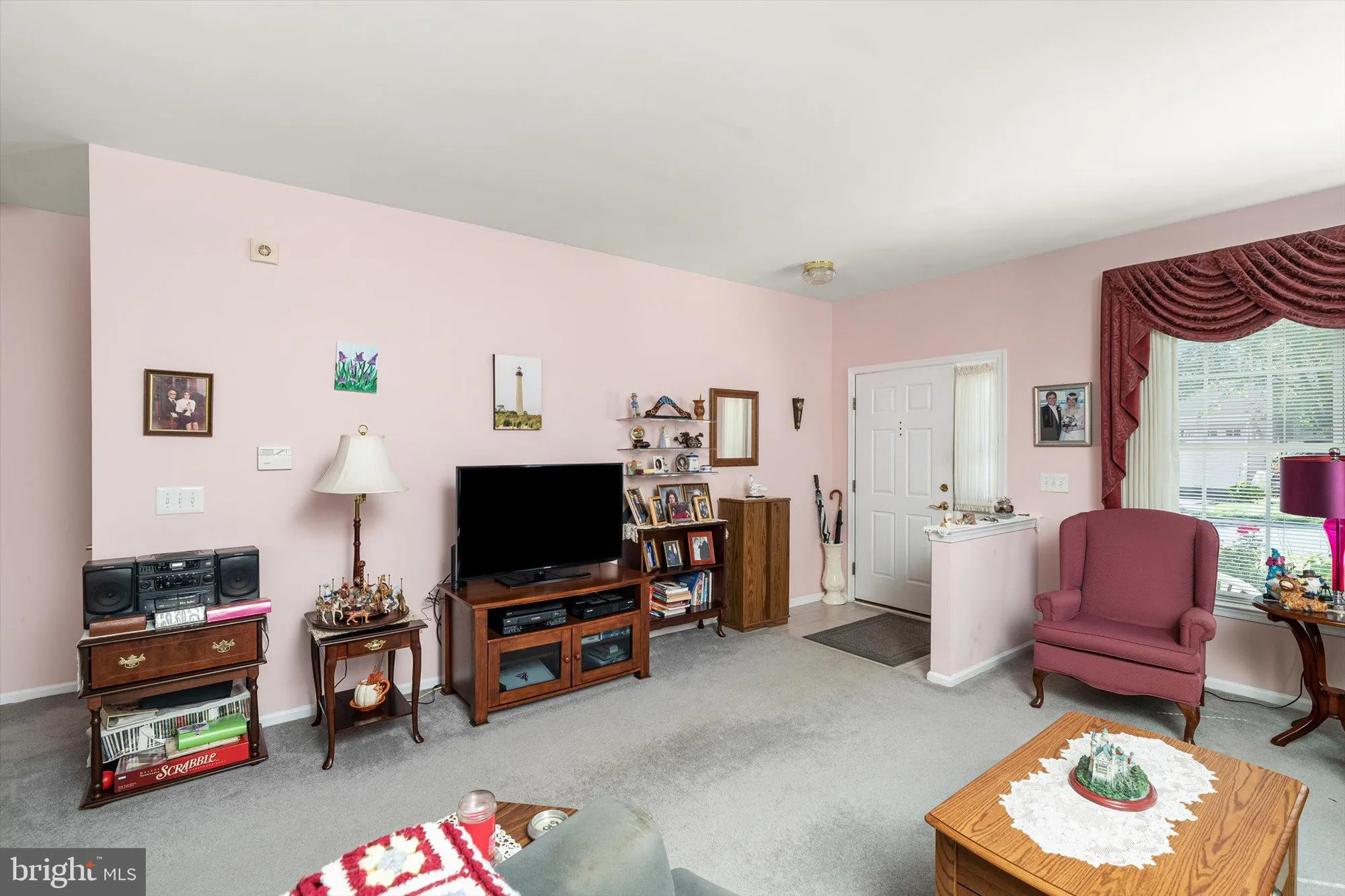 Property Slideshow image 6 of 25 | 229 meadowlark dr, Hamilton, NJ, 08690