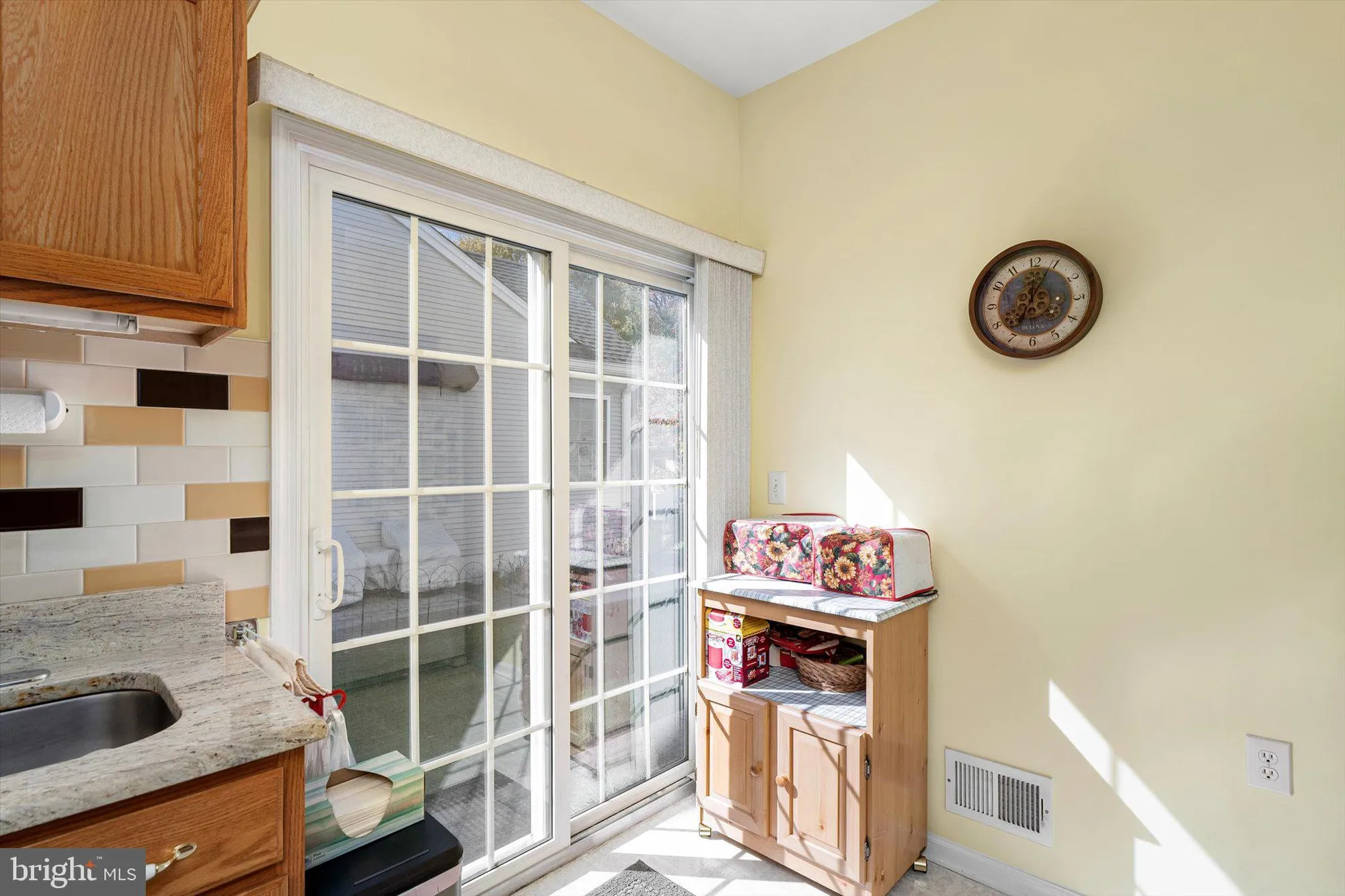 Property Slideshow image 11 of 25 | 229 meadowlark dr, Hamilton, NJ, 08690